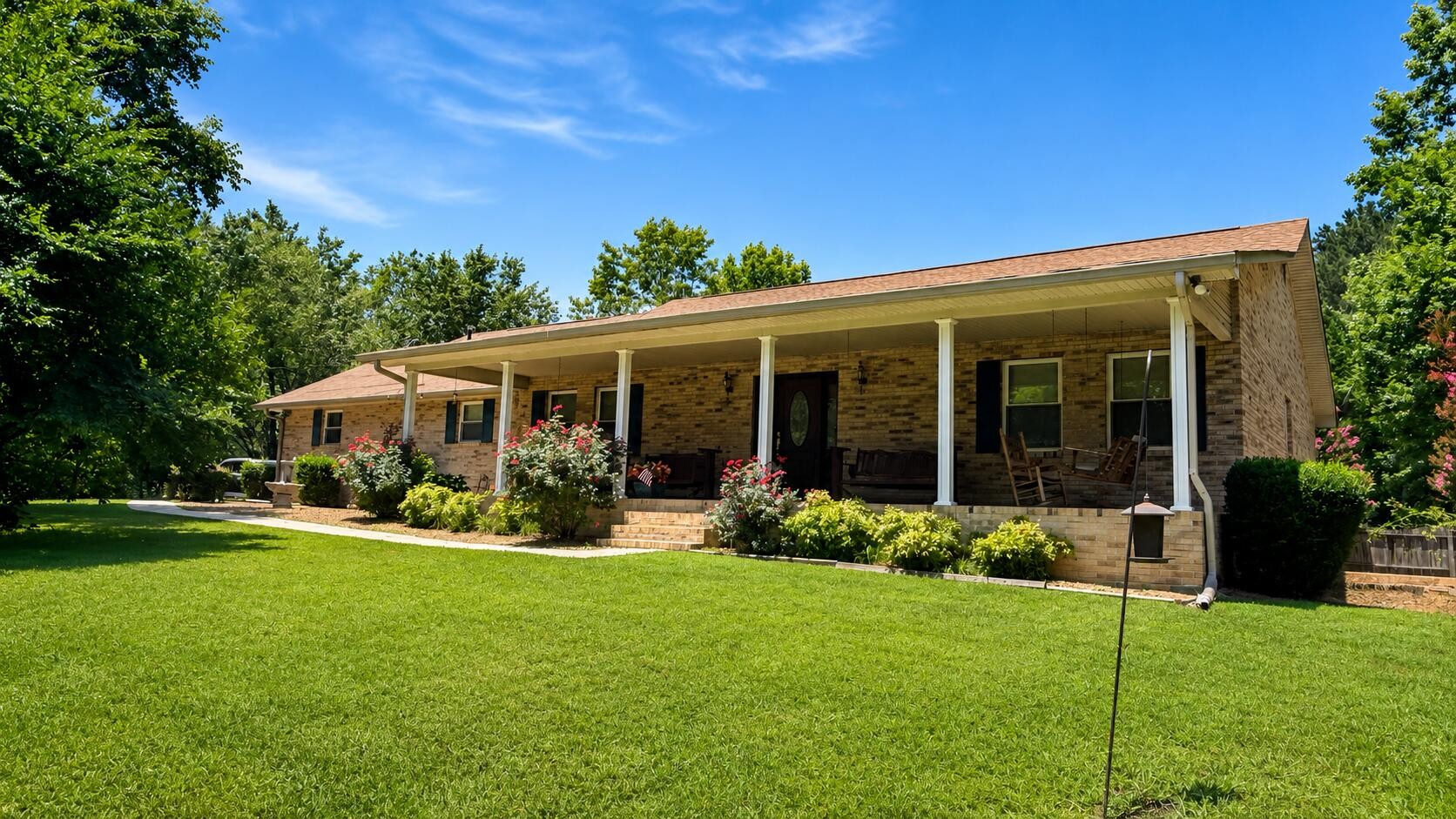 509 Chestuee Road, Ne Property Photo 3