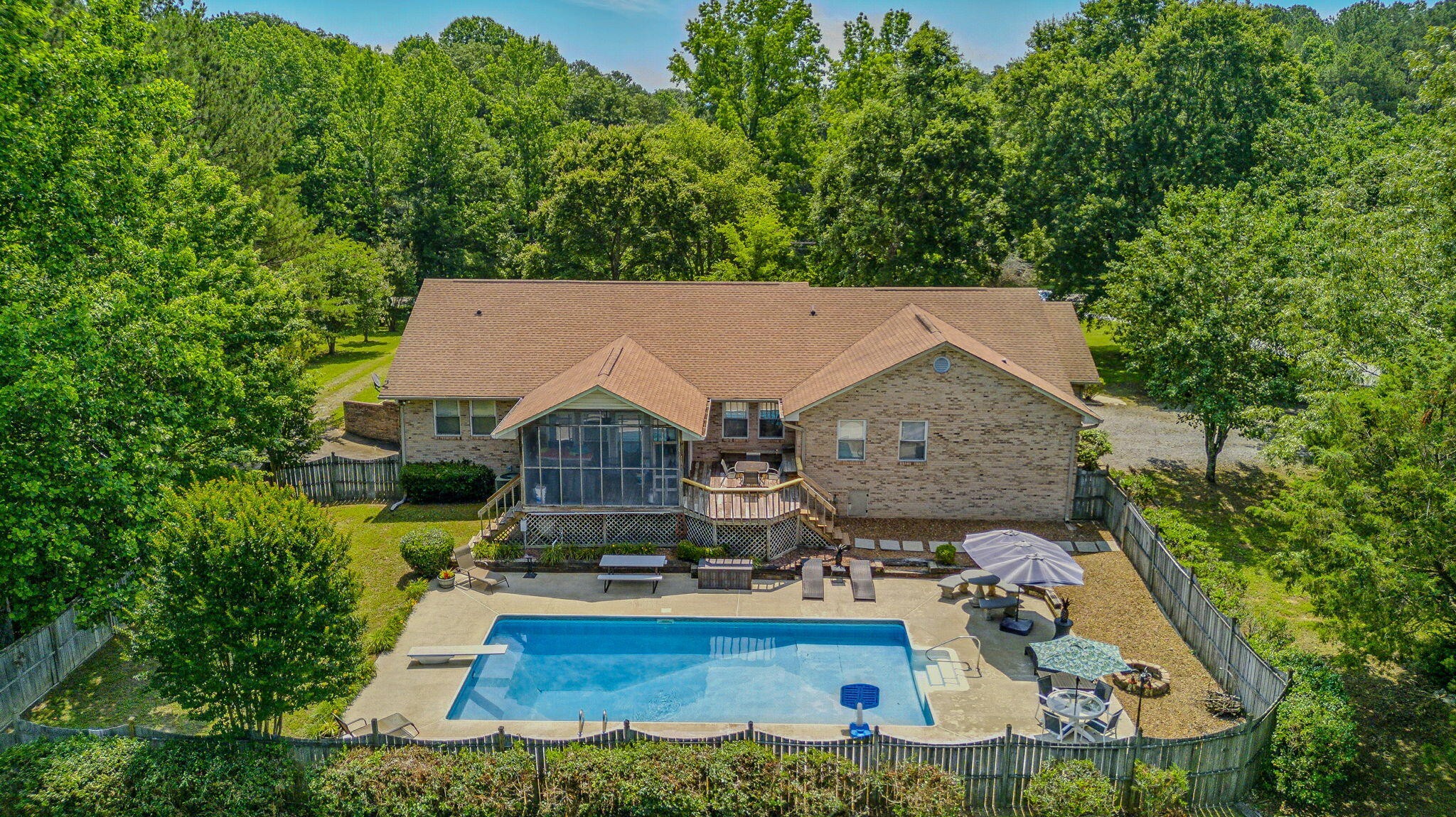 509 Chestuee Road, Ne Property Photo 6