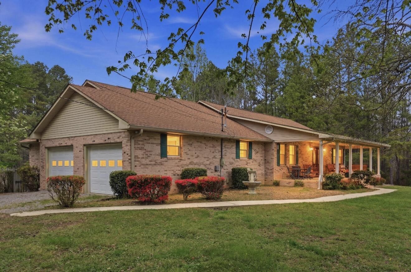 509 Chestuee Road, Ne Property Photo 8