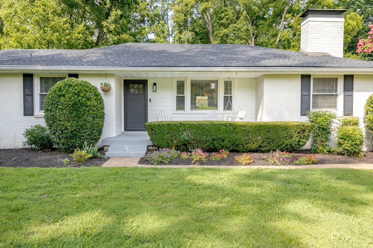 4936 Briarwood Dr Property Photo 1