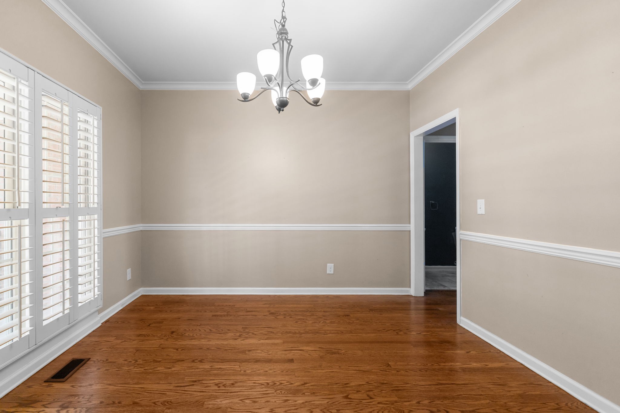 219 Savannah Rdg Property Photo 9