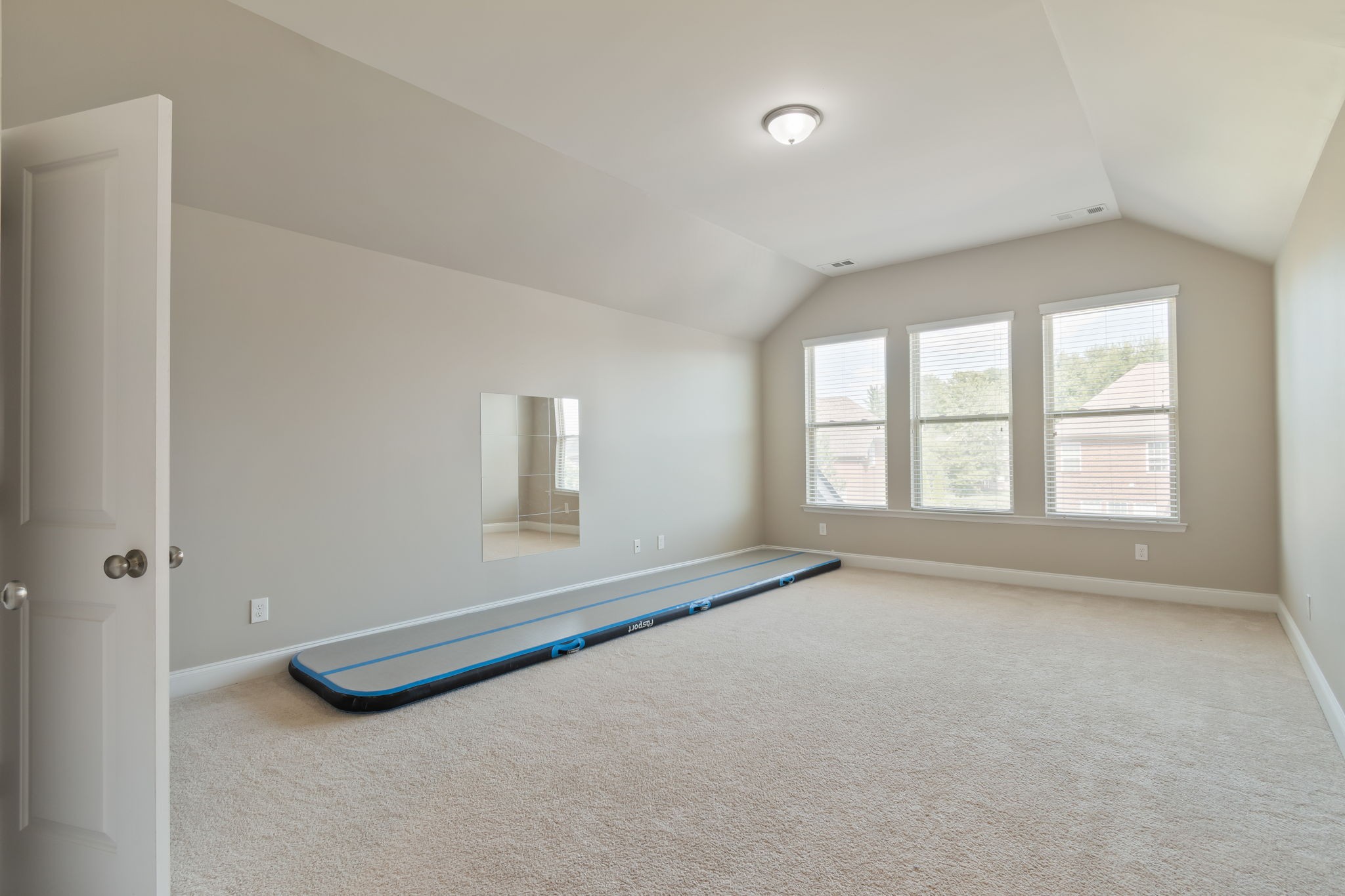 1023 Brixworth Dr Property Photo 29