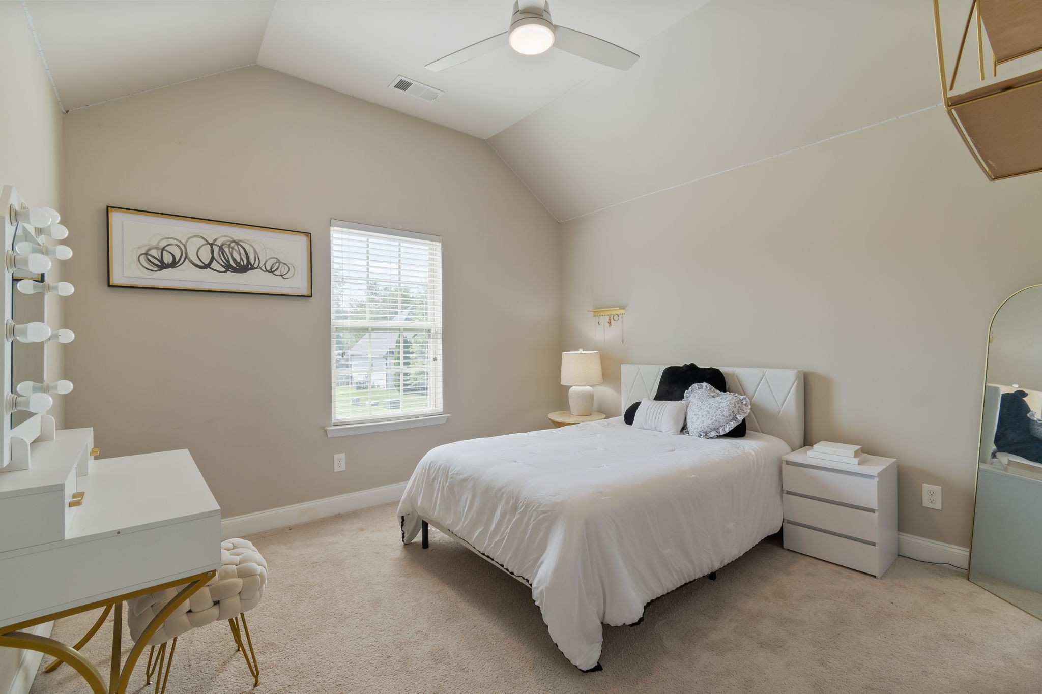 1023 Brixworth Dr Property Photo 34
