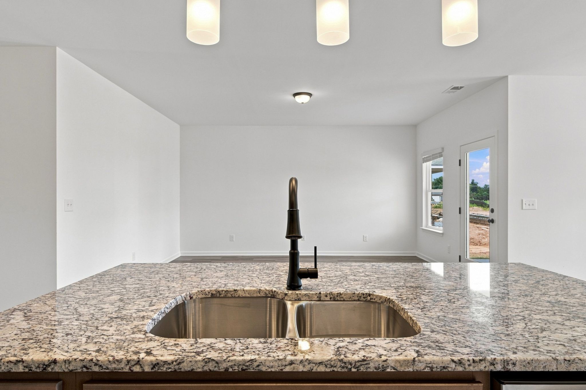 1361 English Oak Drive Property Photo 13