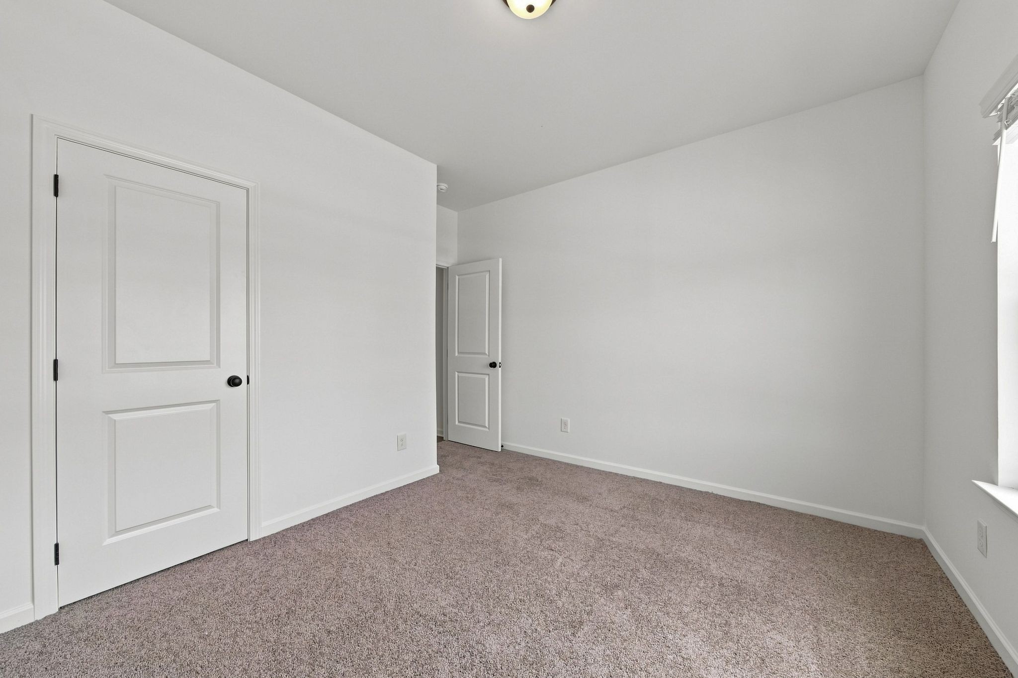 1361 English Oak Drive Property Photo 16