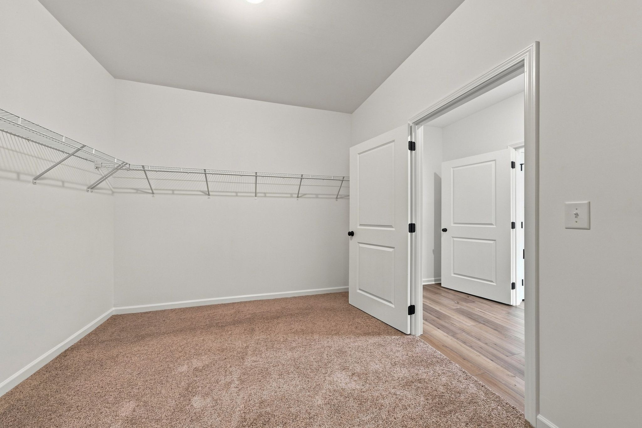 1361 English Oak Drive Property Photo 23