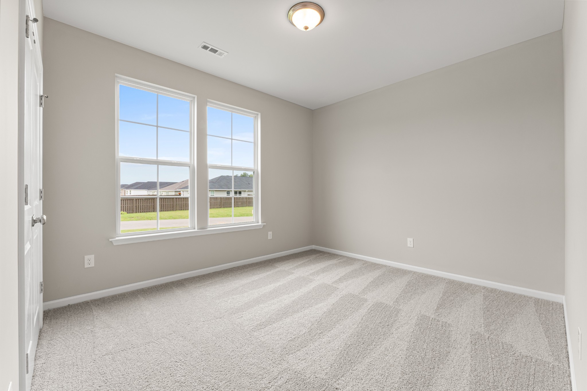 34 Aurora Cir Property Photo 22