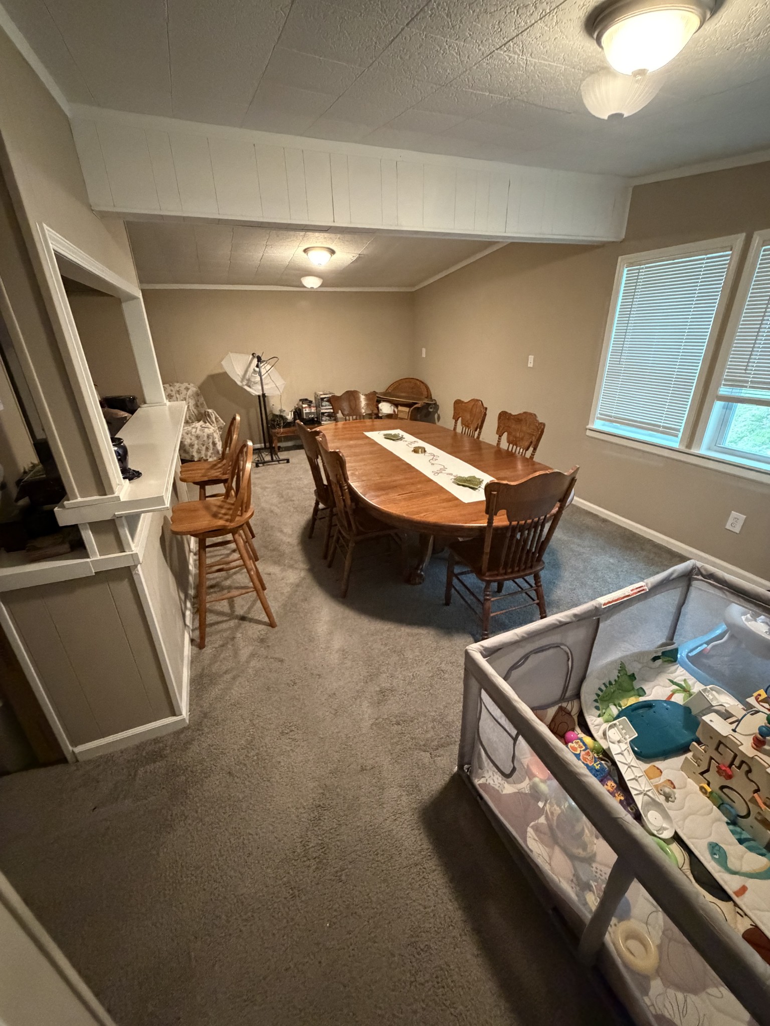 111 Wordon Way Property Photo 9