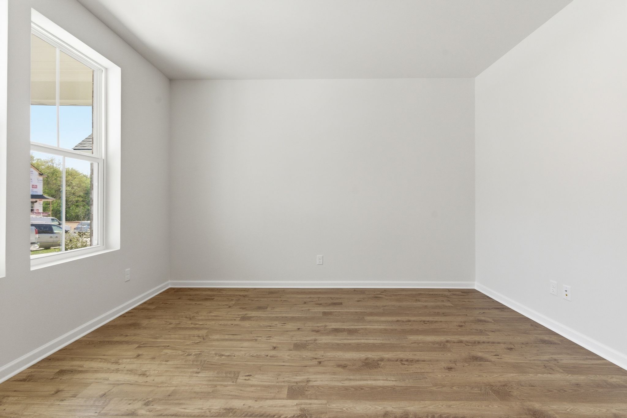 1235 Wallace Way, E Property Photo 5