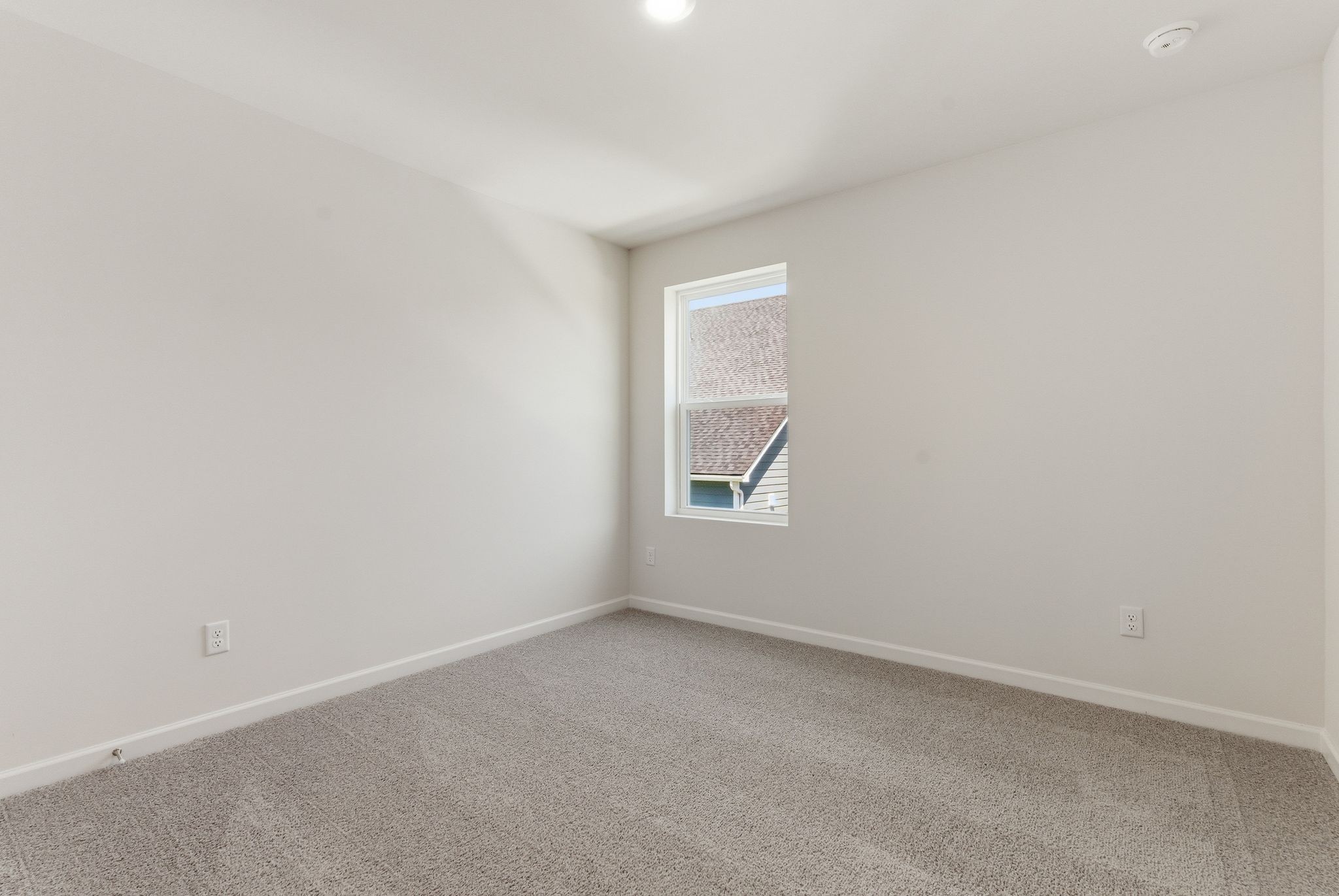 1235 Wallace Way, E Property Photo 17