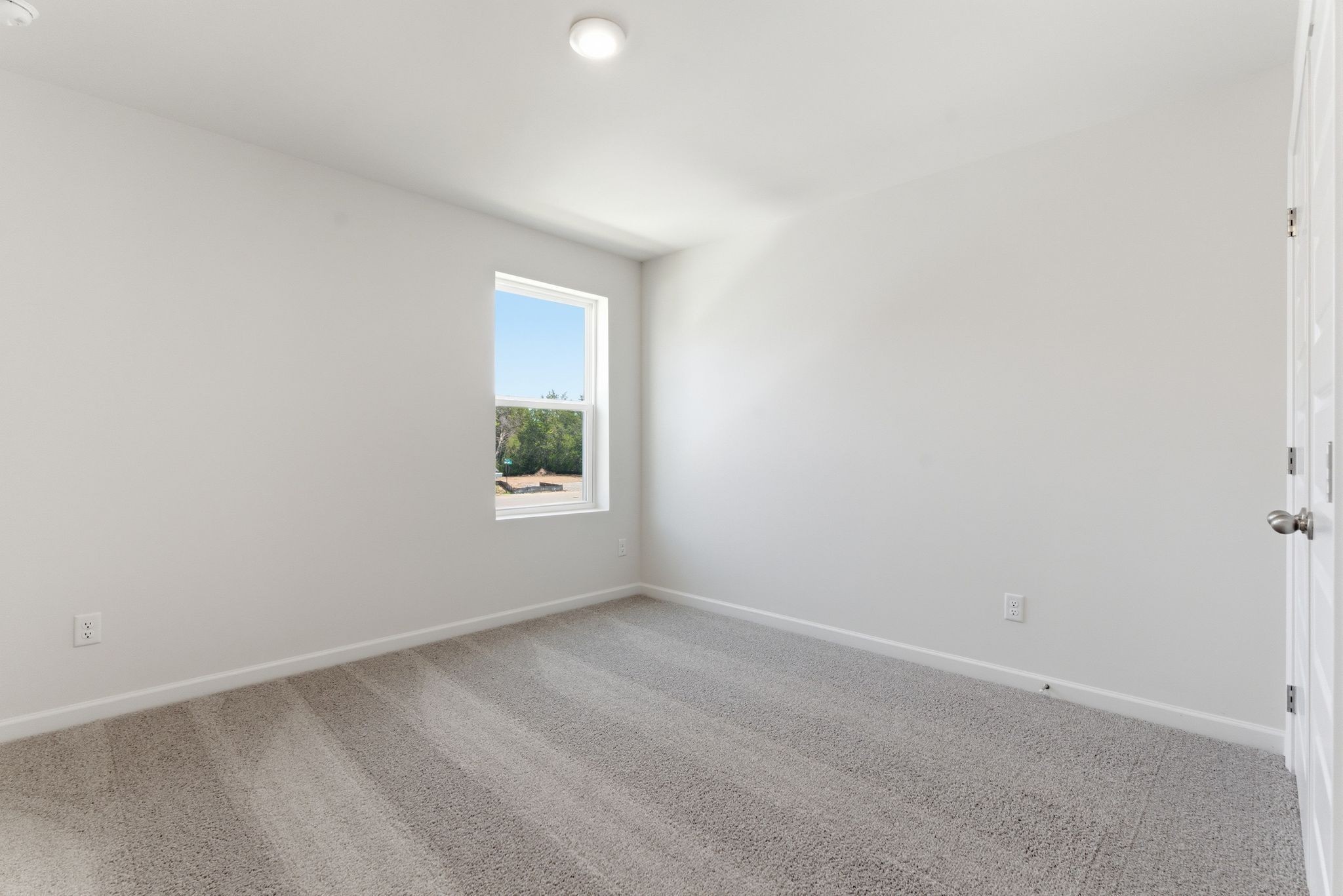 1235 Wallace Way, E Property Photo 20
