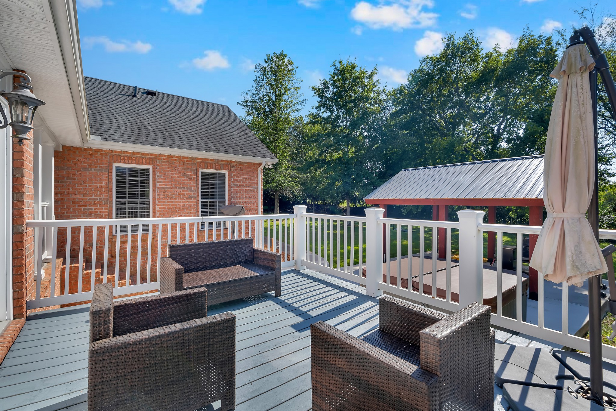 451 Bell Dr, W Property Photo 11