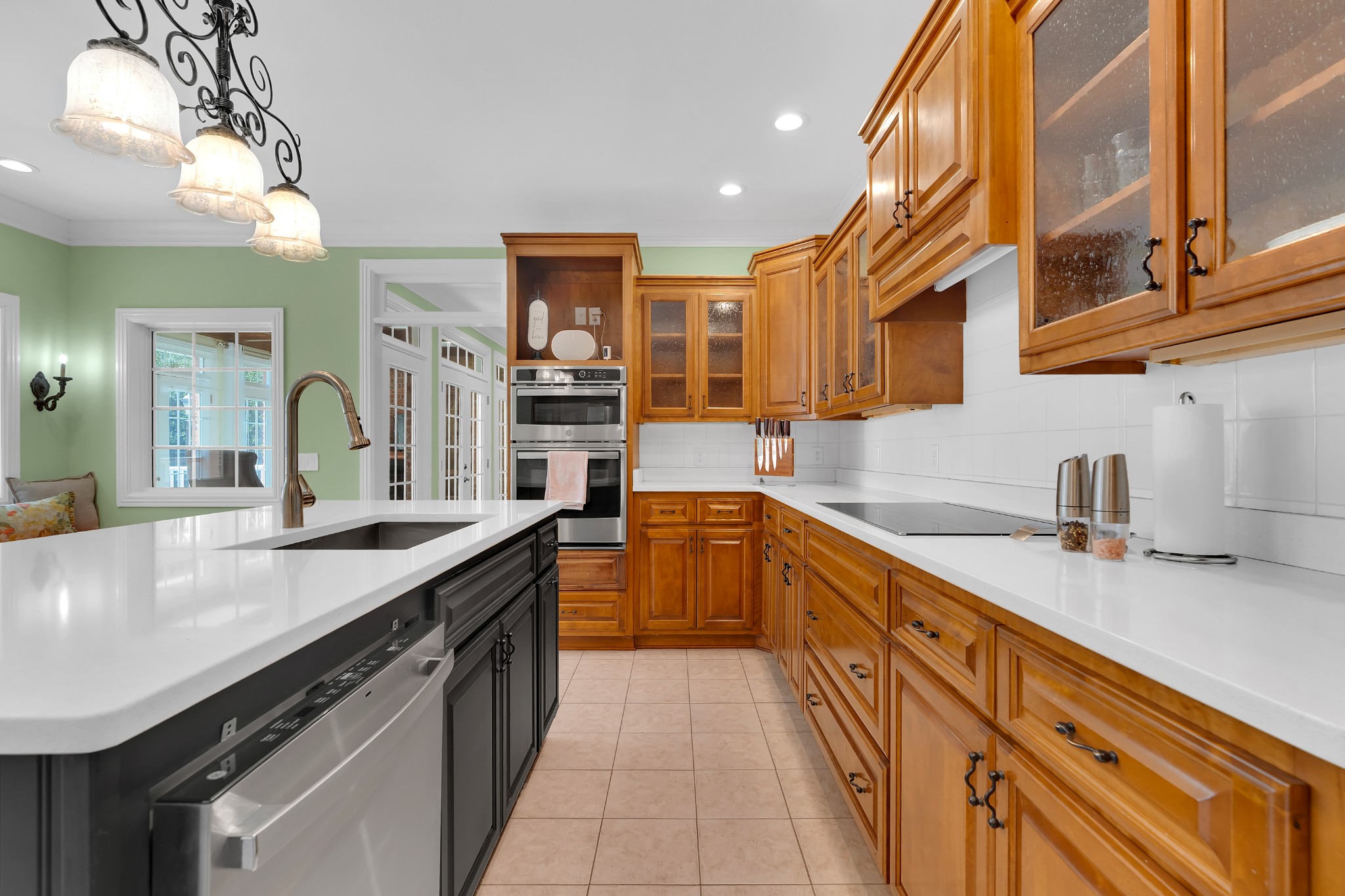 451 Bell Dr, W Property Photo 24