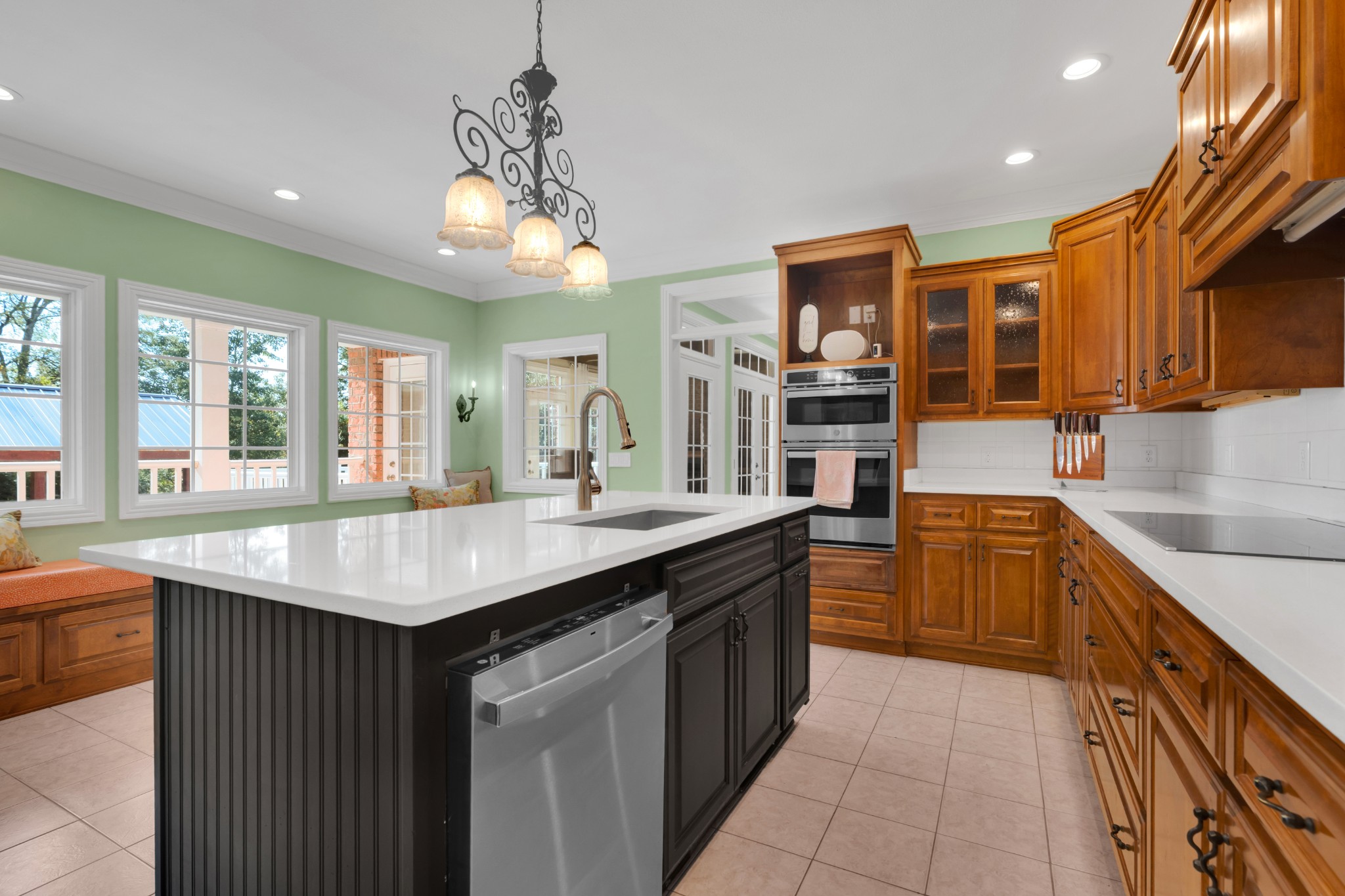 451 Bell Dr, W Property Photo 25