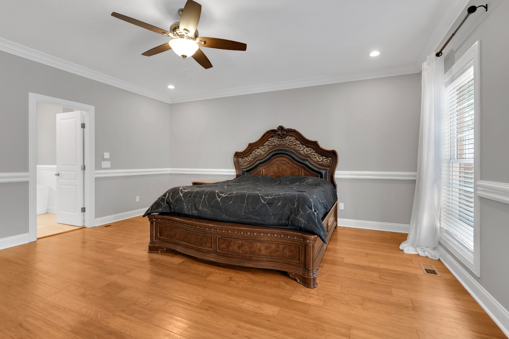 451 Bell Dr, W Property Photo 44
