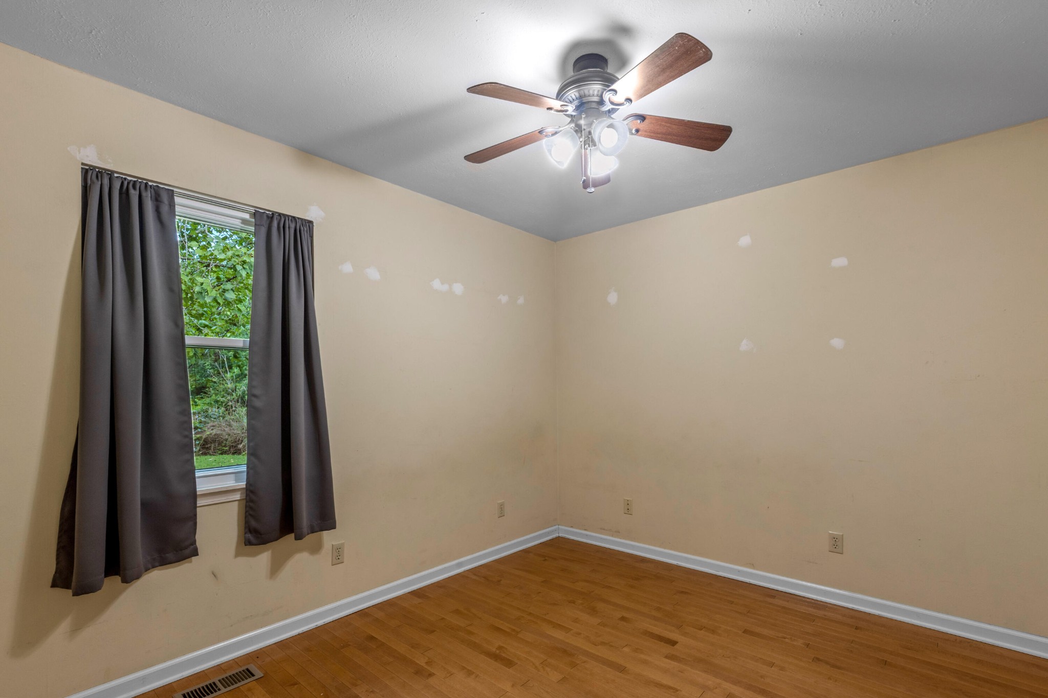 1824 Jackson Point Road Property Photo 25