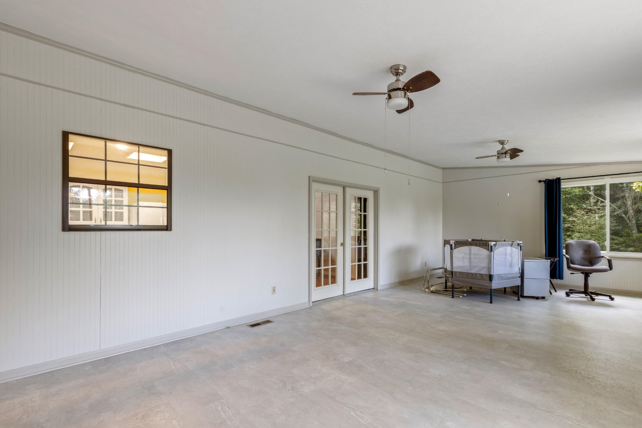 1824 Jackson Point Road Property Photo 28