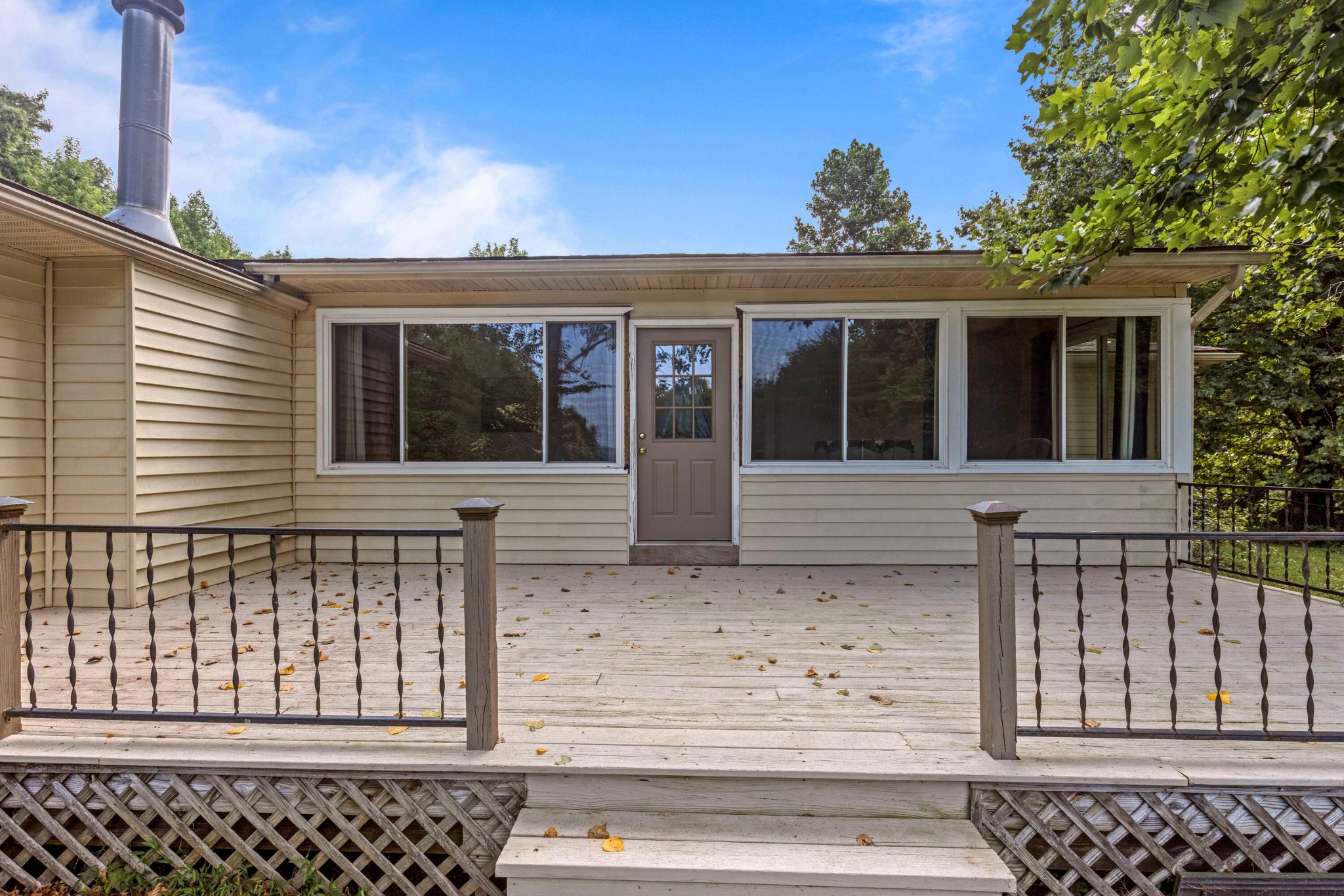 1824 Jackson Point Road Property Photo 34