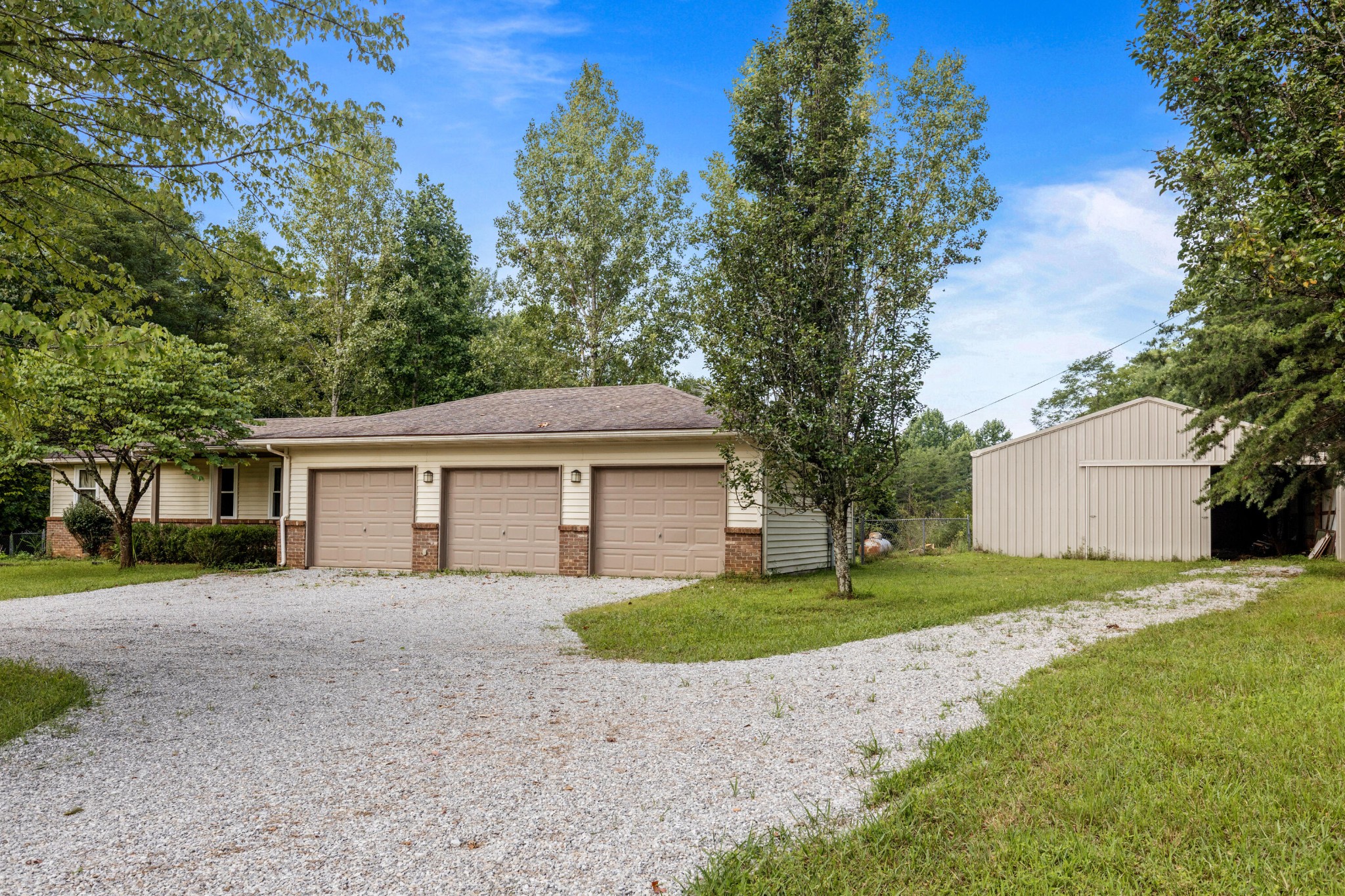 1824 Jackson Point Road Property Photo 44