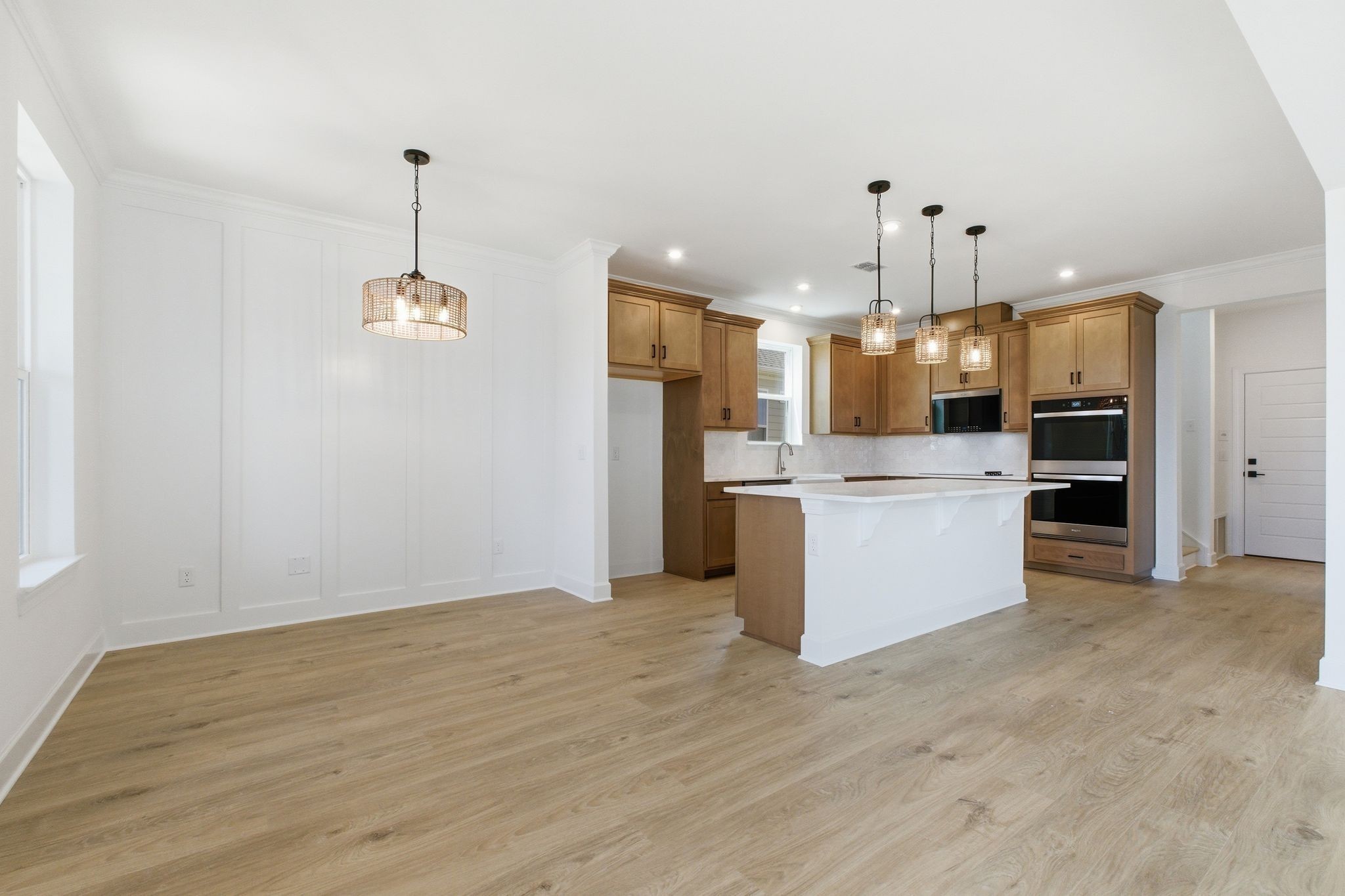 2220 Chadwick Road Property Photo 4