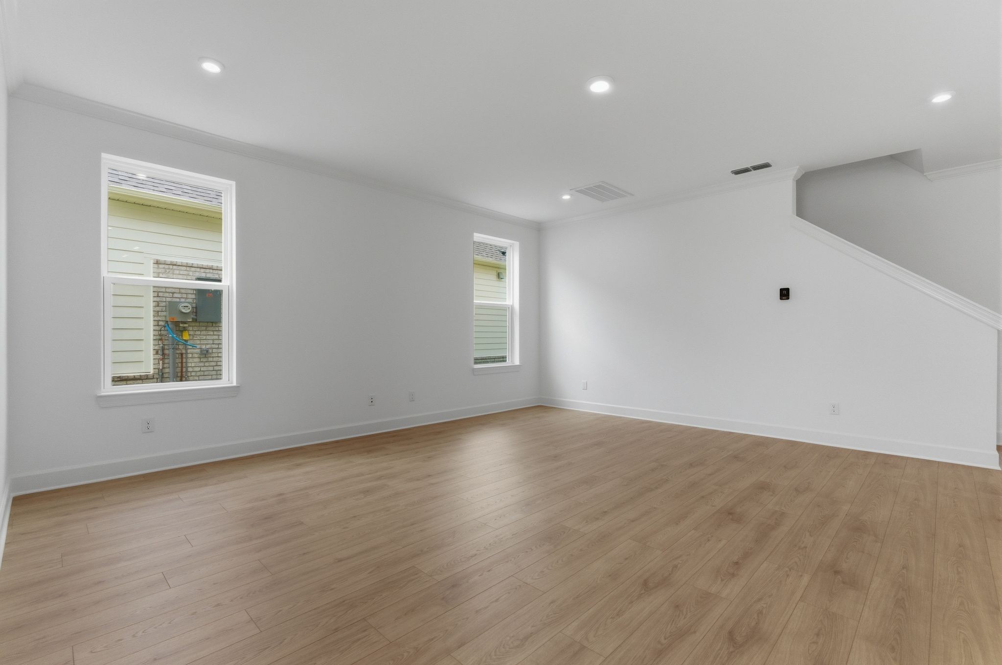 2029 Holbrook Road Property Photo 9