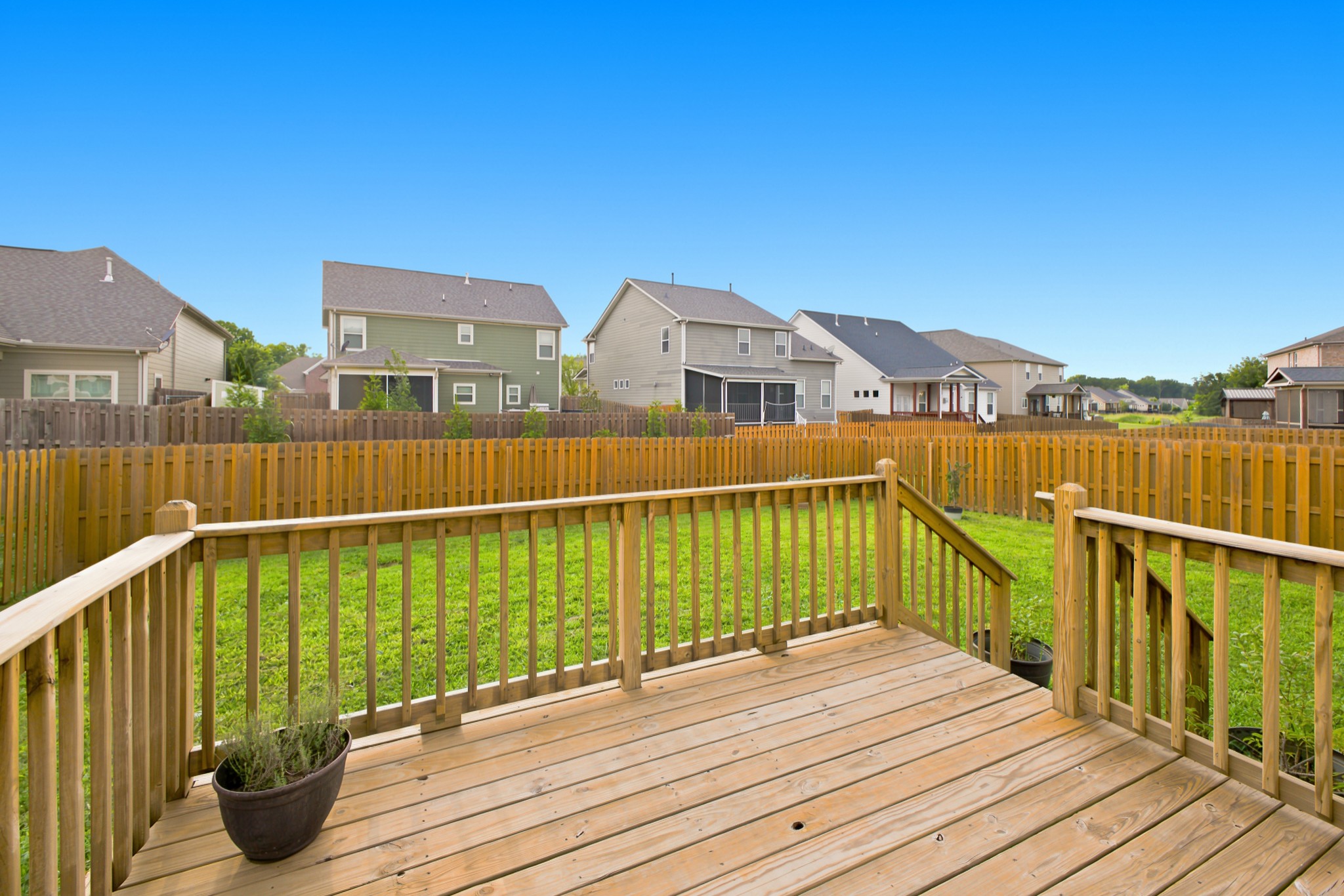 1222 Appian Way Property Photo 38