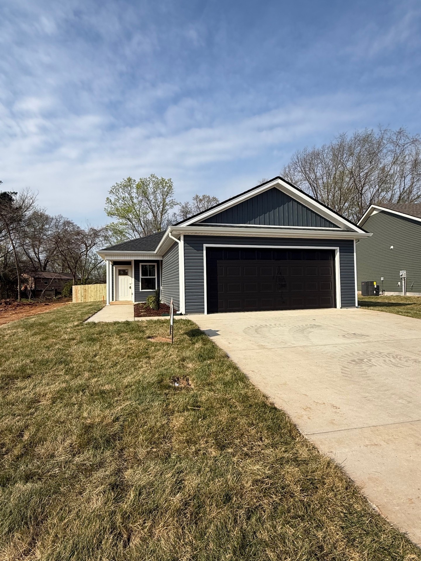 2663 Scott Dr Property Photo 1