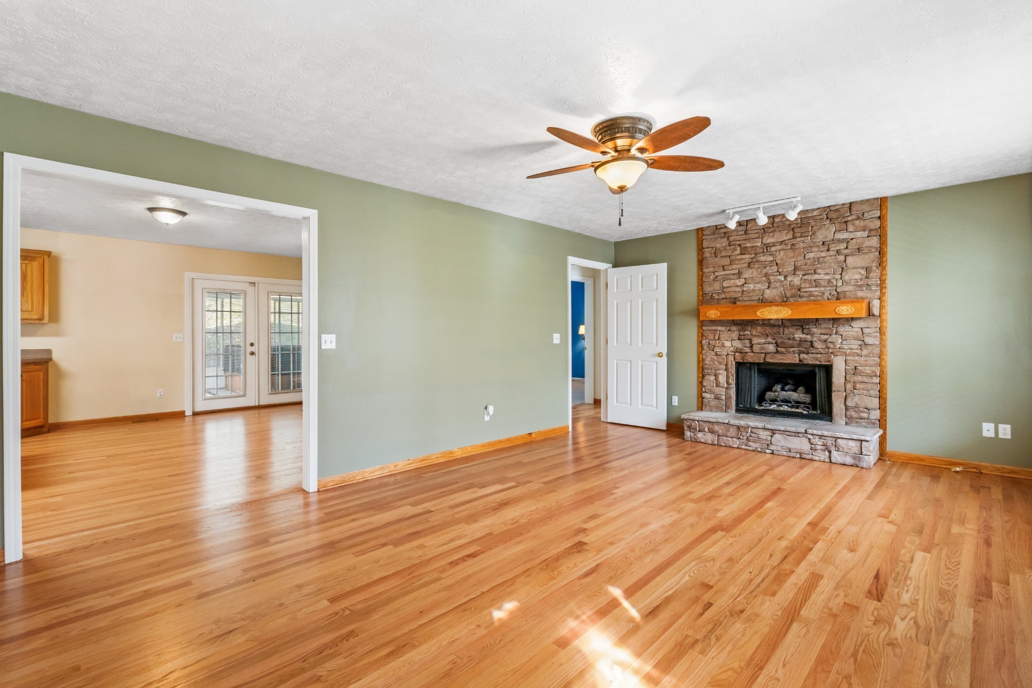 3467 New Hope Rd Property Photo 3