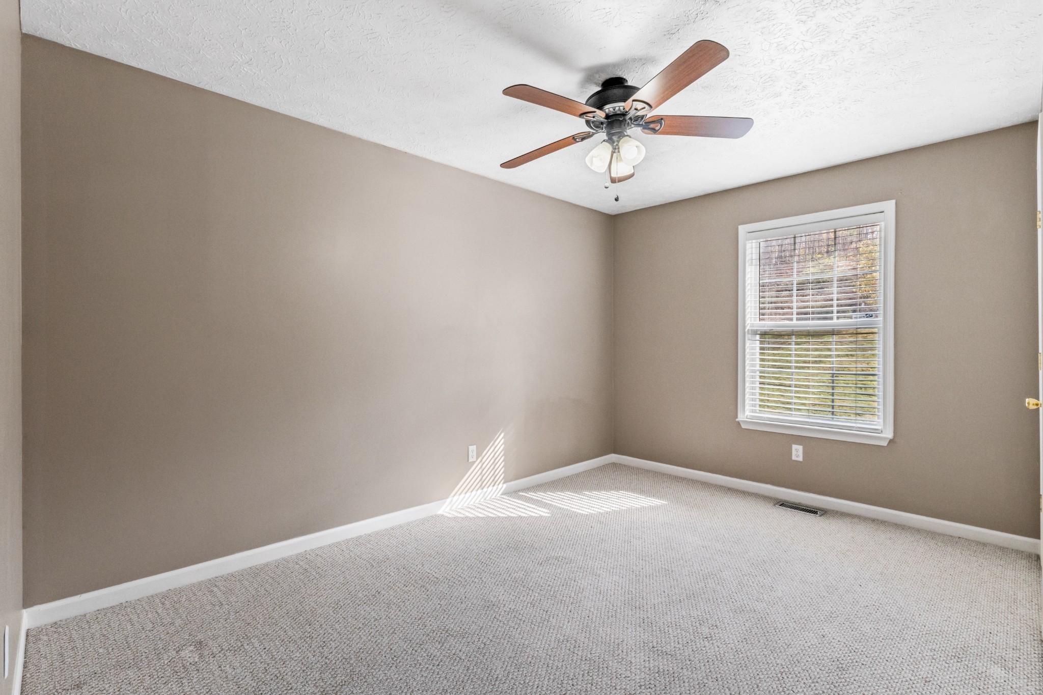 3467 New Hope Rd Property Photo 15