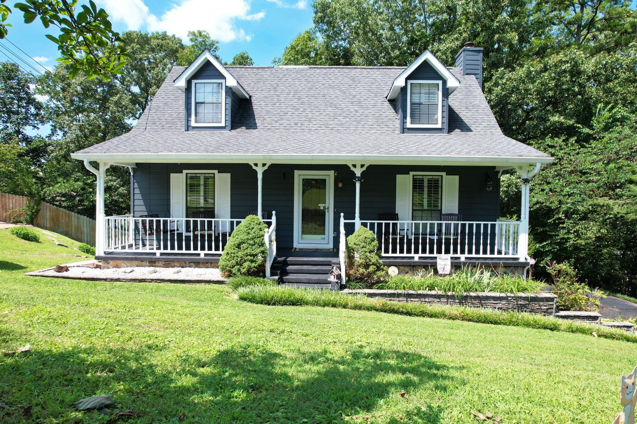 9104 Quail Mountain Drive Property Photo 1