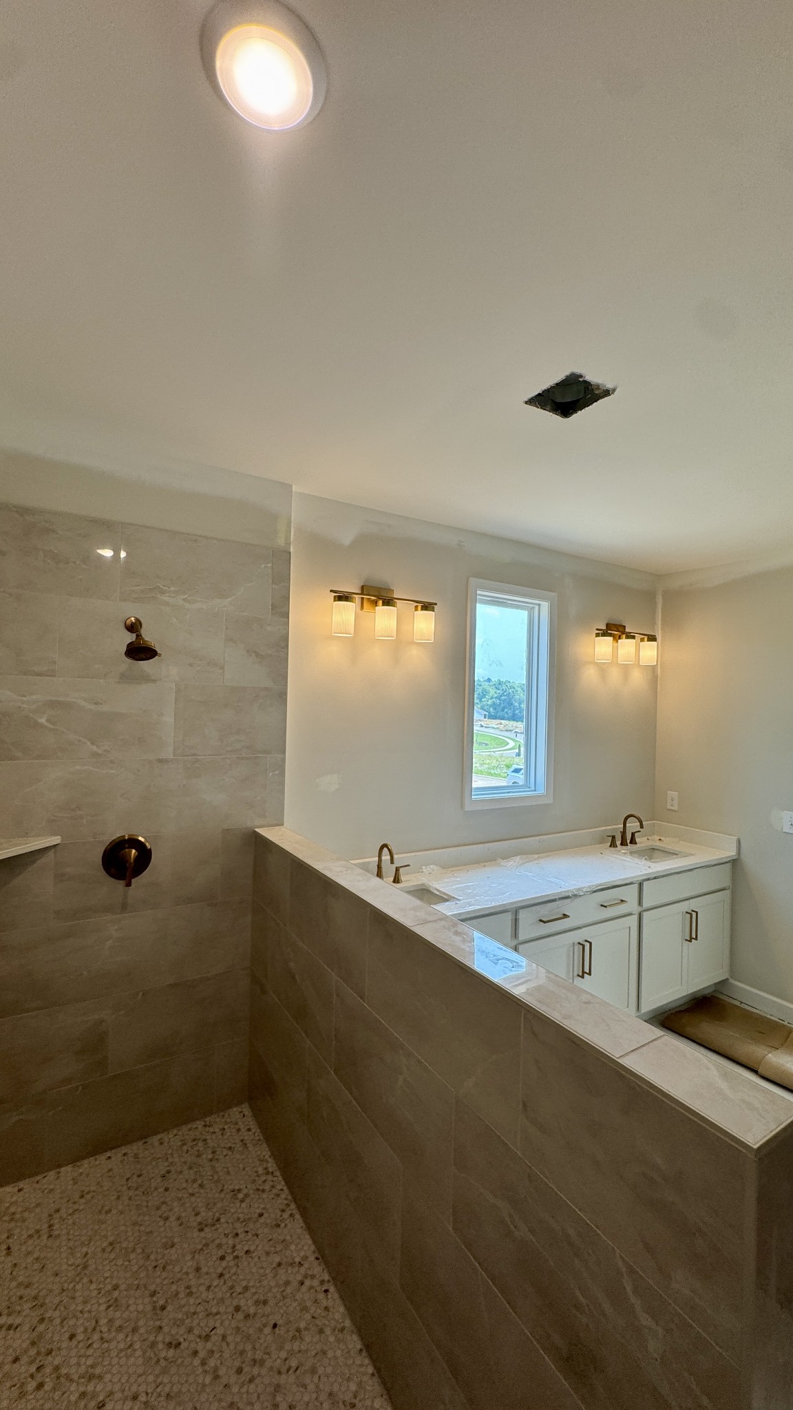 576 Baker Road Property Photo 15