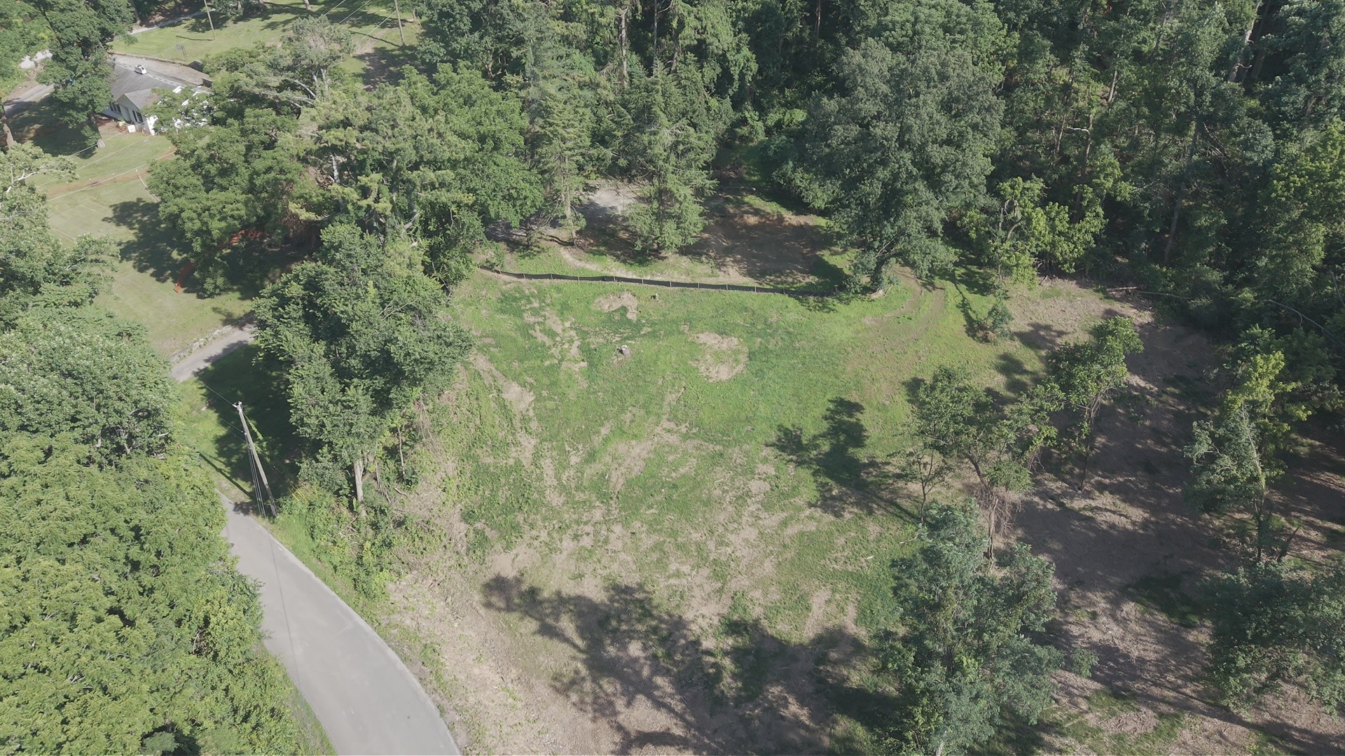 1045 Balmoral Dr Property Photo 32