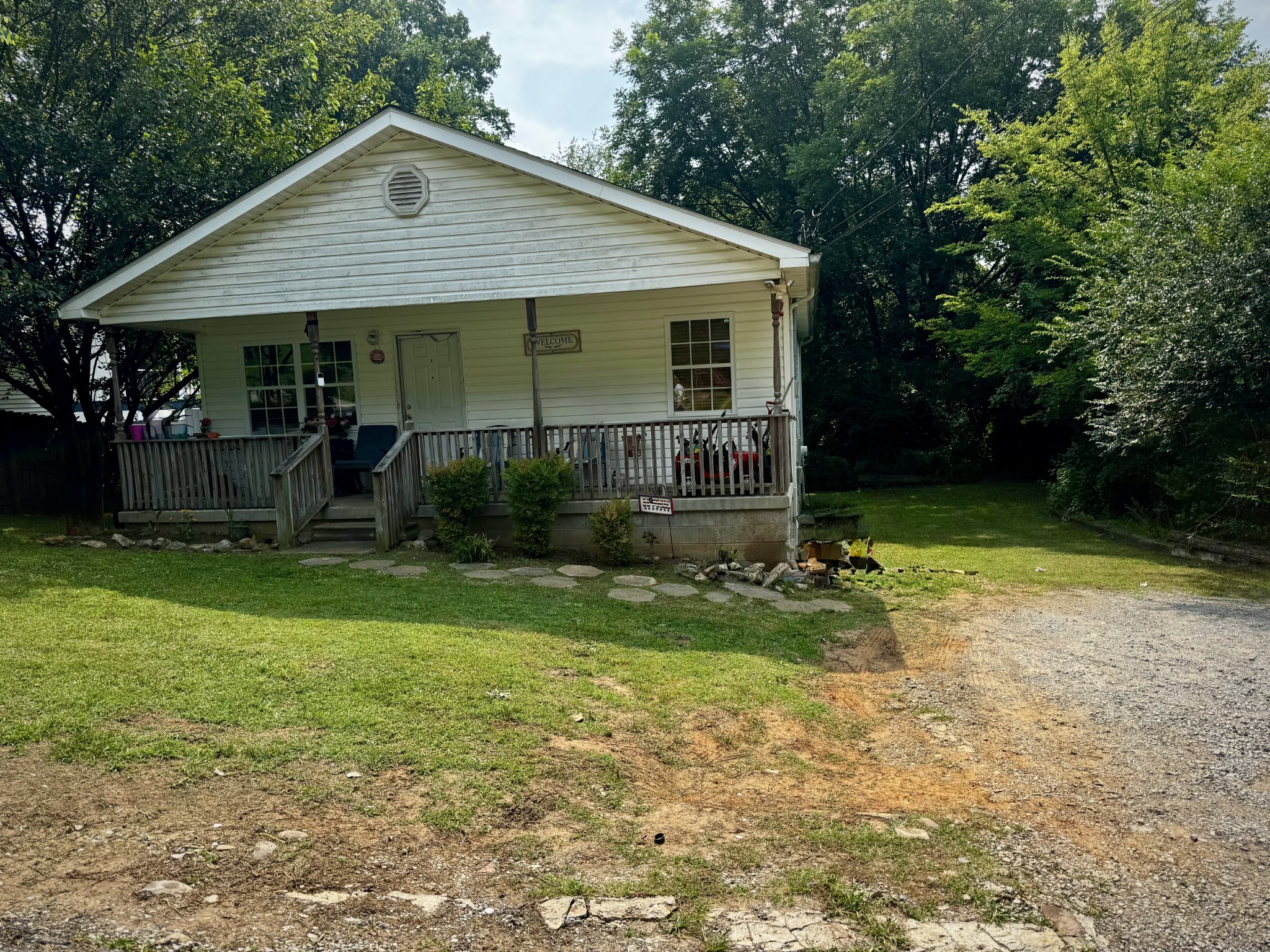117 Winding Way Property Photo 1