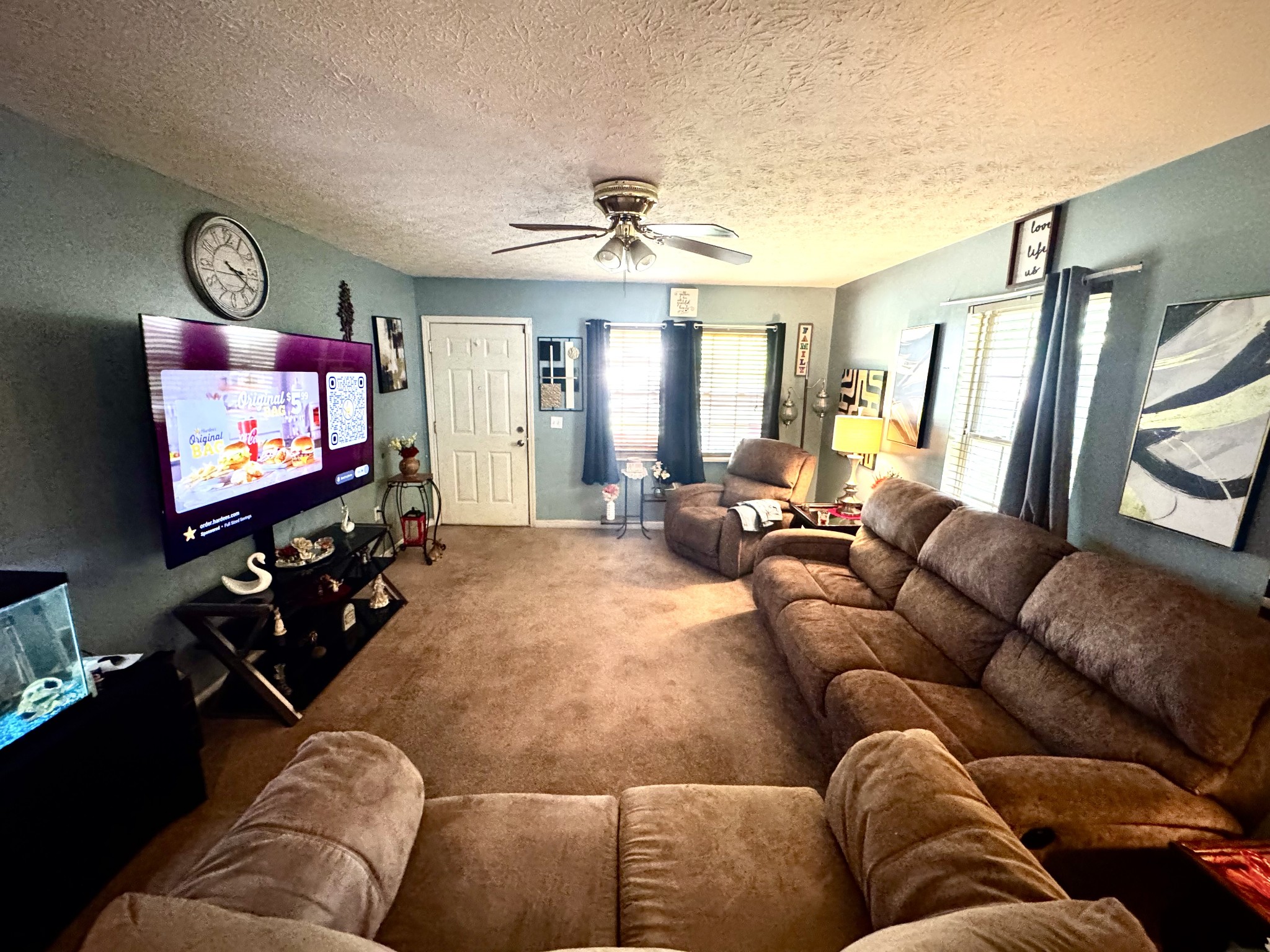 117 Winding Way Property Photo 3