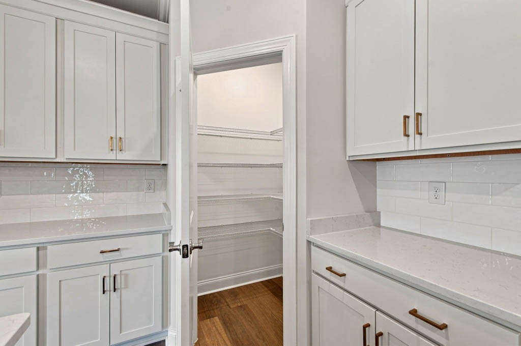 6161 Worthingtion Rd Property Photo 35