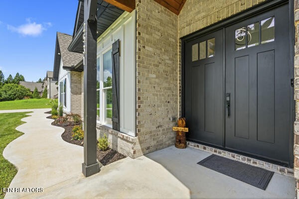 2531 Red Wing Way Property Photo 8