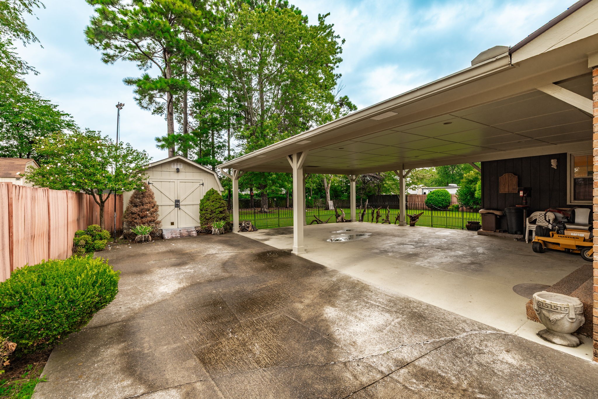 111 Paxton Dr Property Photo 8