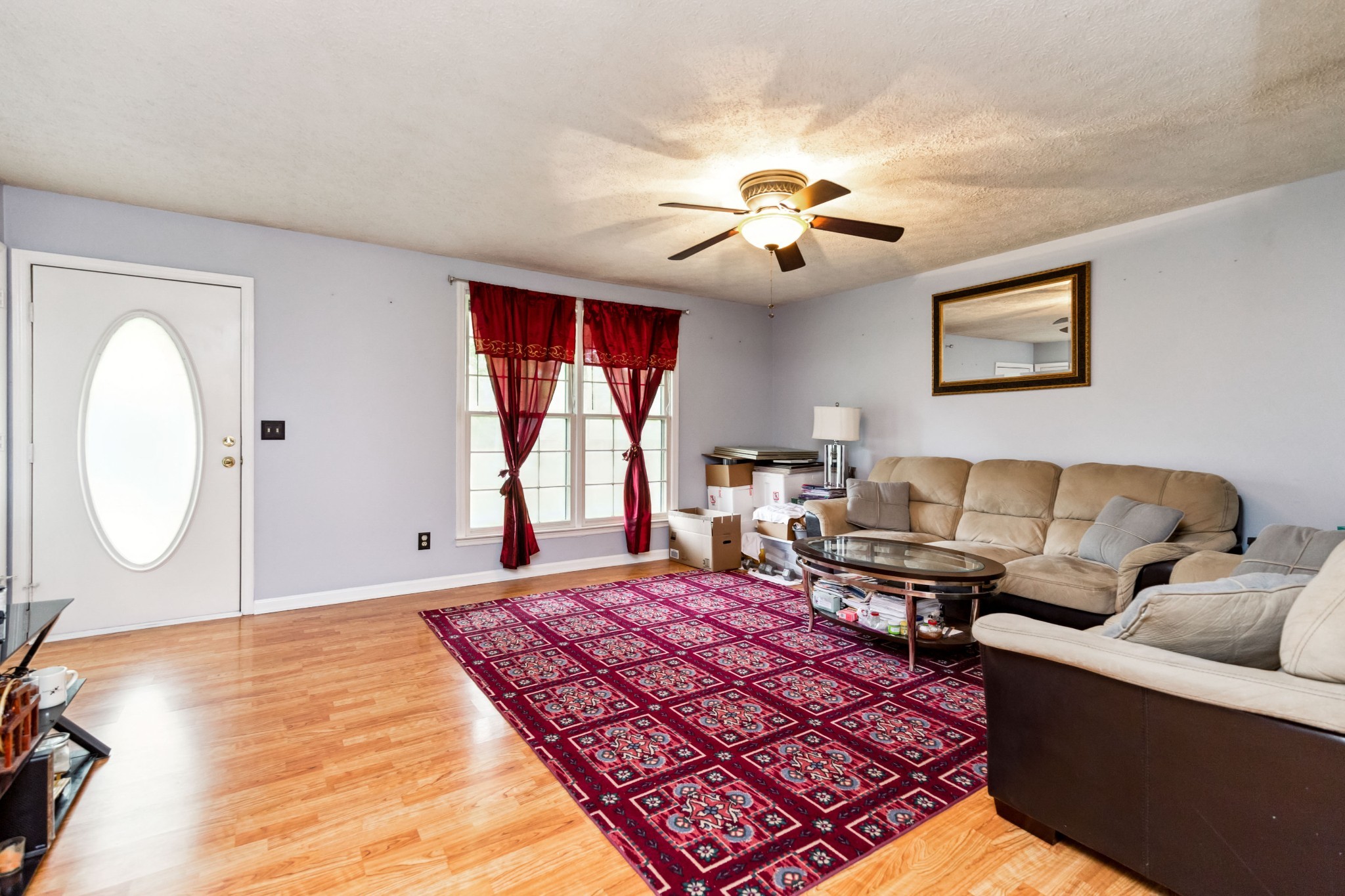 119 Vincent Ln Property Photo 4