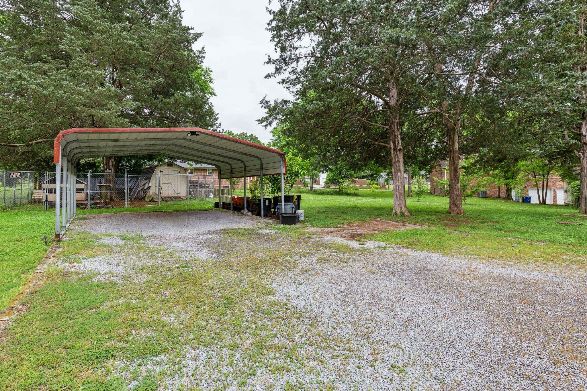 119 Vincent Ln Property Photo 22