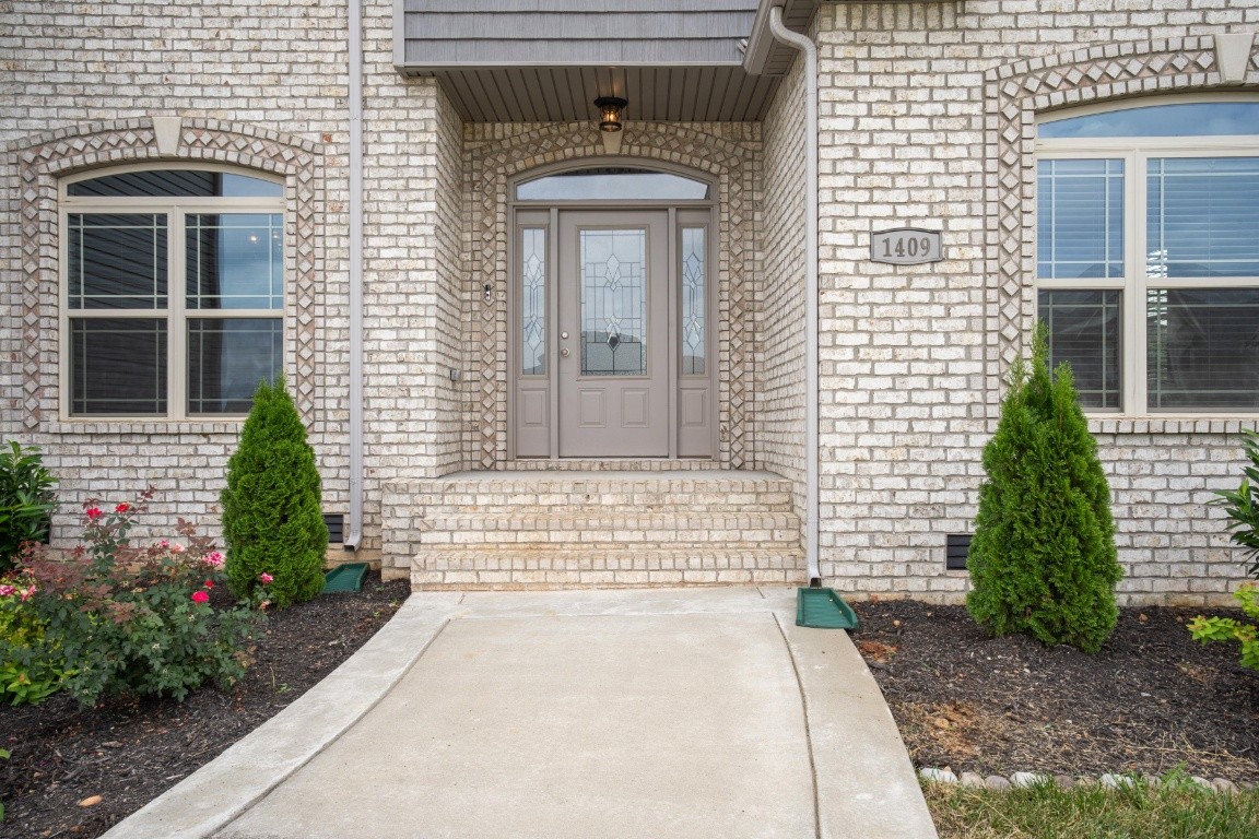 1409 Apple Blossom Rd Property Photo 3
