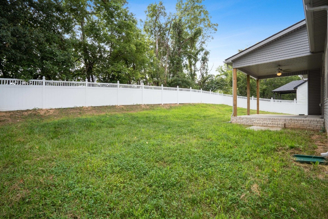 1409 Apple Blossom Rd Property Photo 24