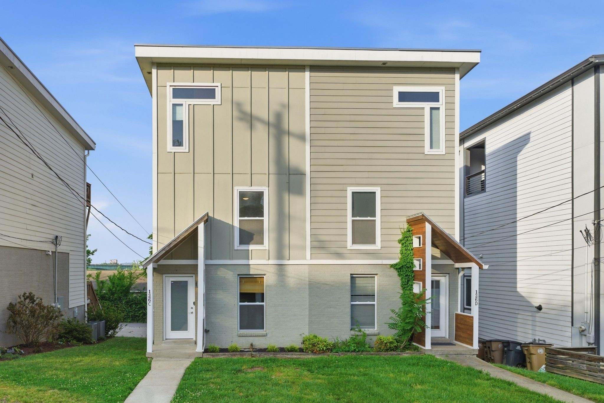 126c Fern Ave Property Photo 1