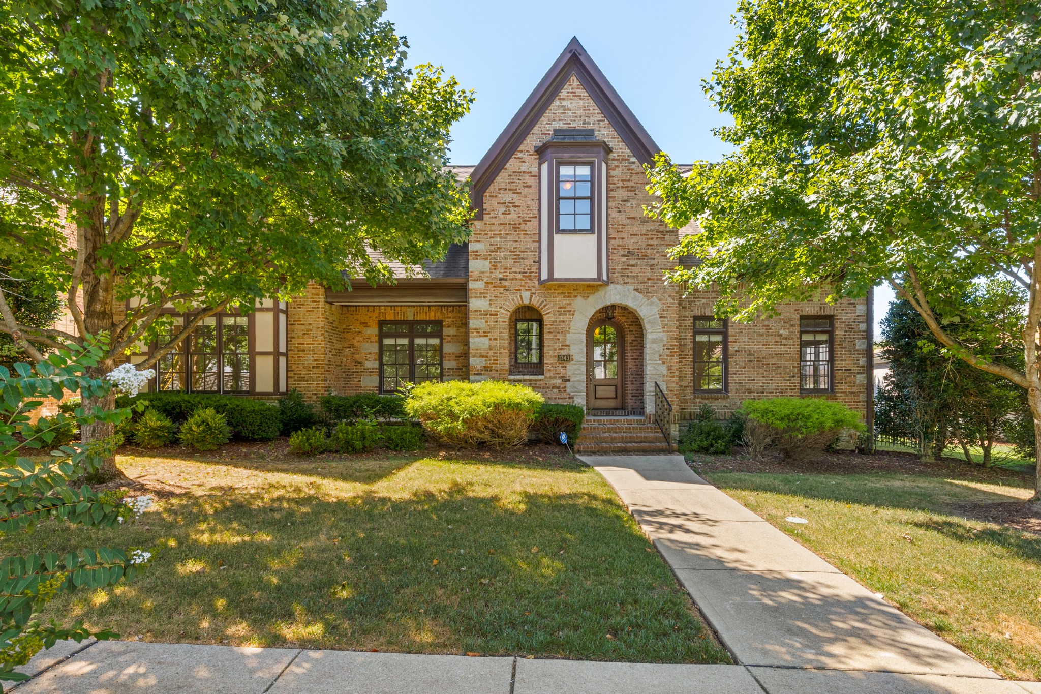 1743 Glen Echo Rd Property Photo 1
