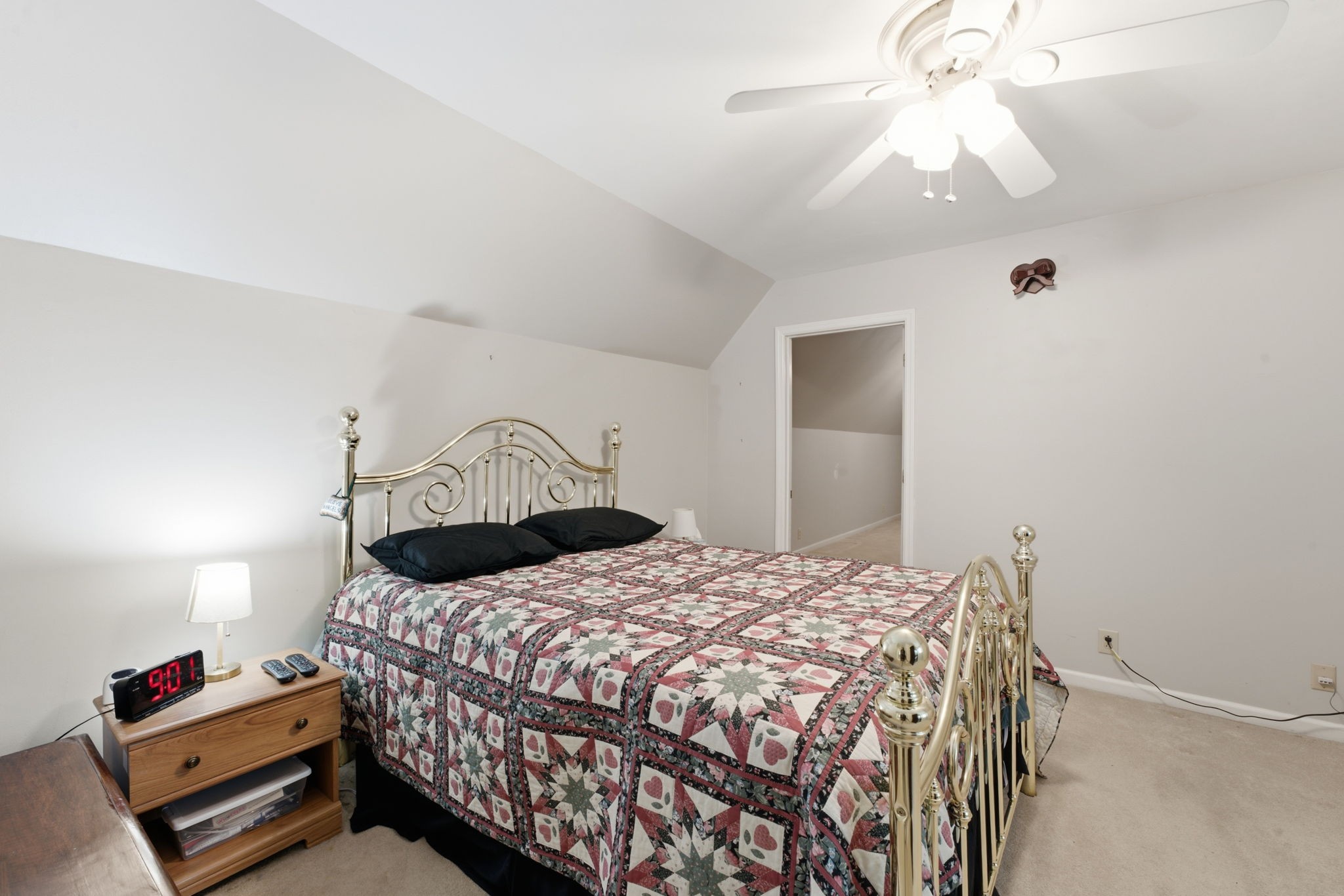 632 Glencoe Ct Property Photo 25
