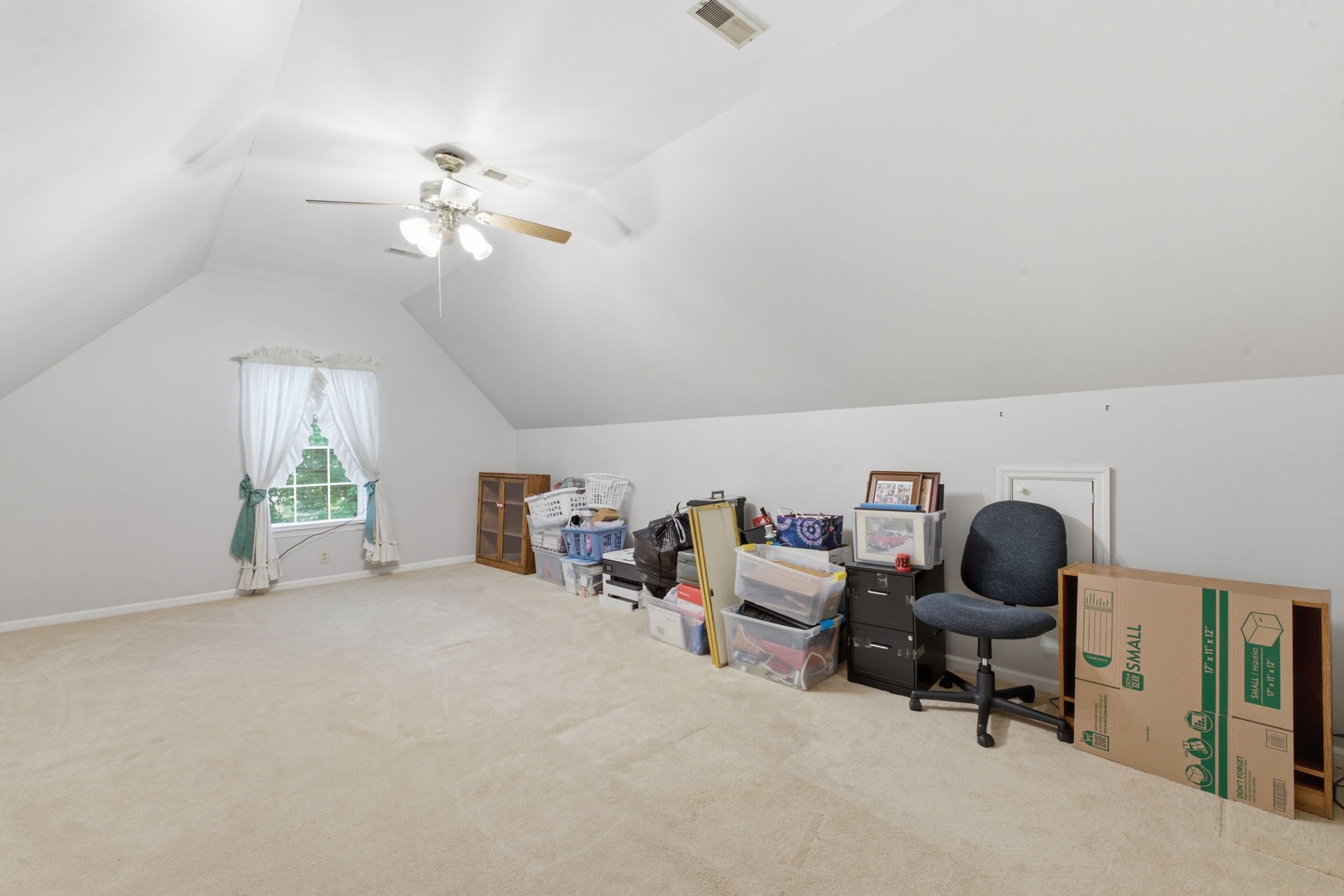 632 Glencoe Ct Property Photo 27