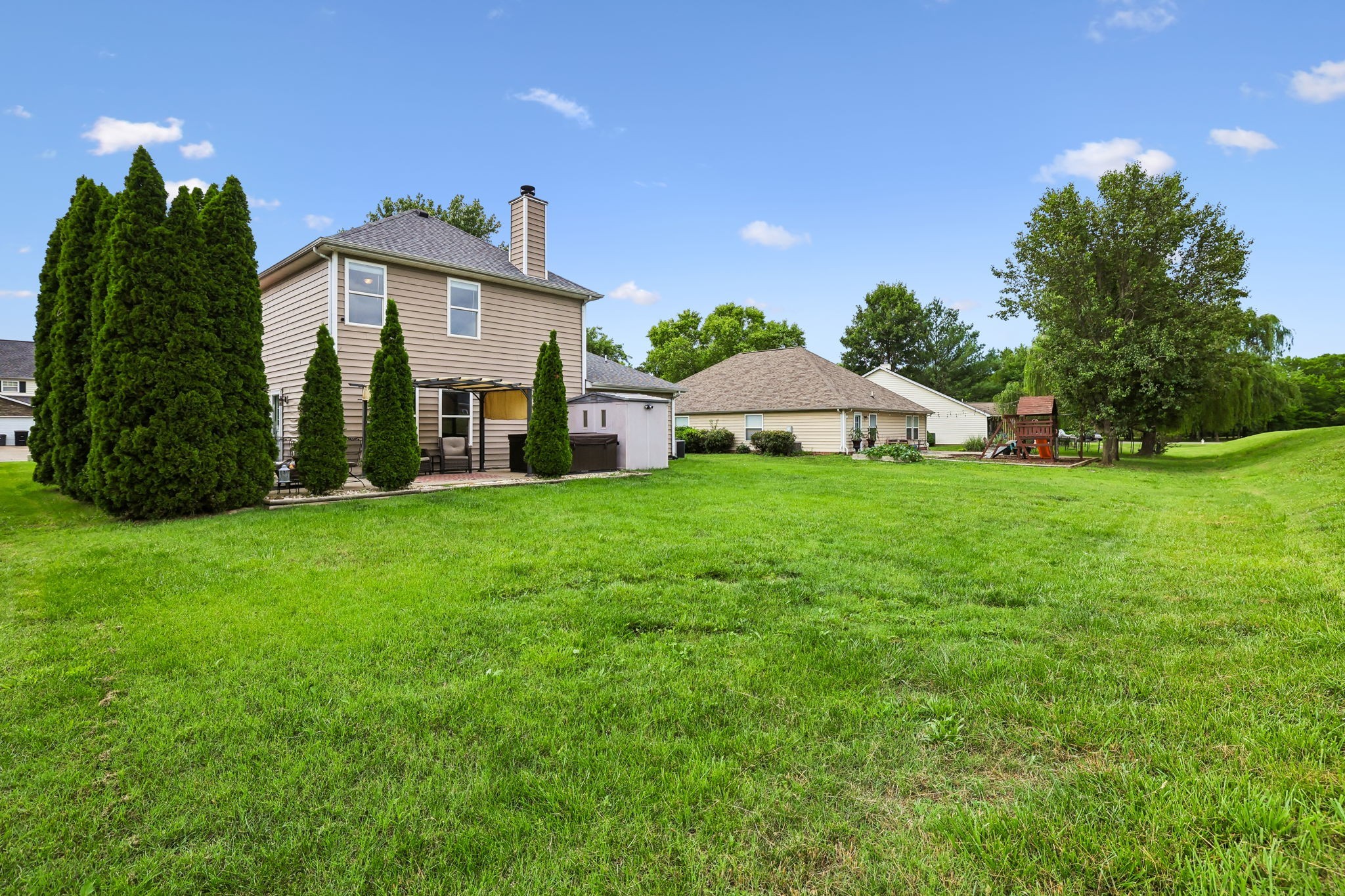 5715 Roxbury Dr Property Photo 12
