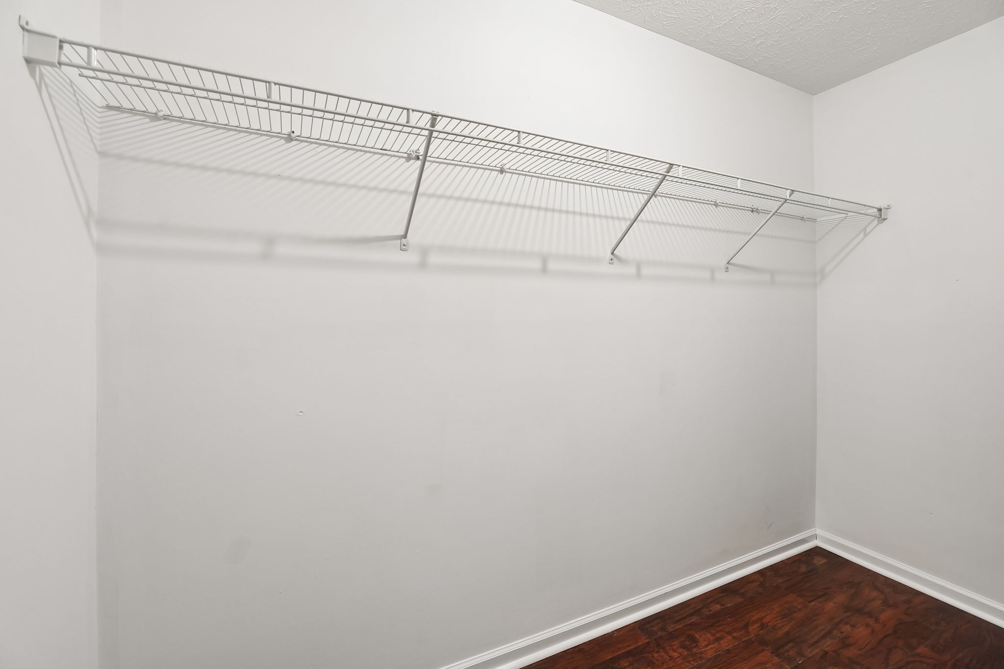 5715 Roxbury Dr Property Photo 25