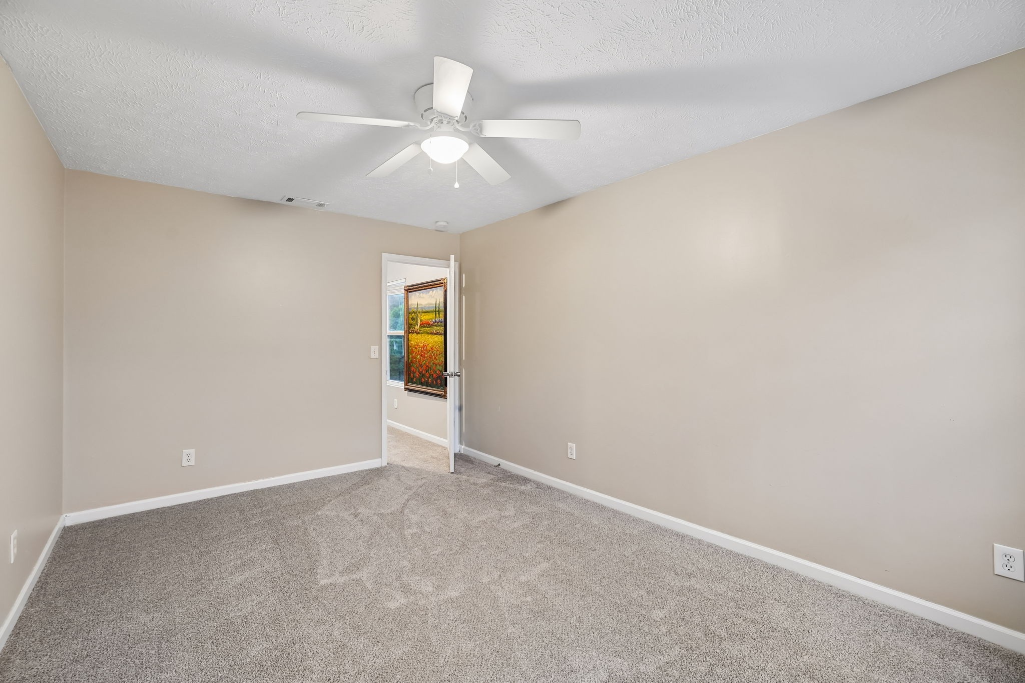 5715 Roxbury Dr Property Photo 41