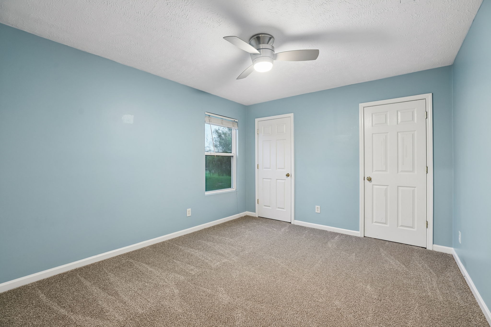 5715 Roxbury Dr Property Photo 45