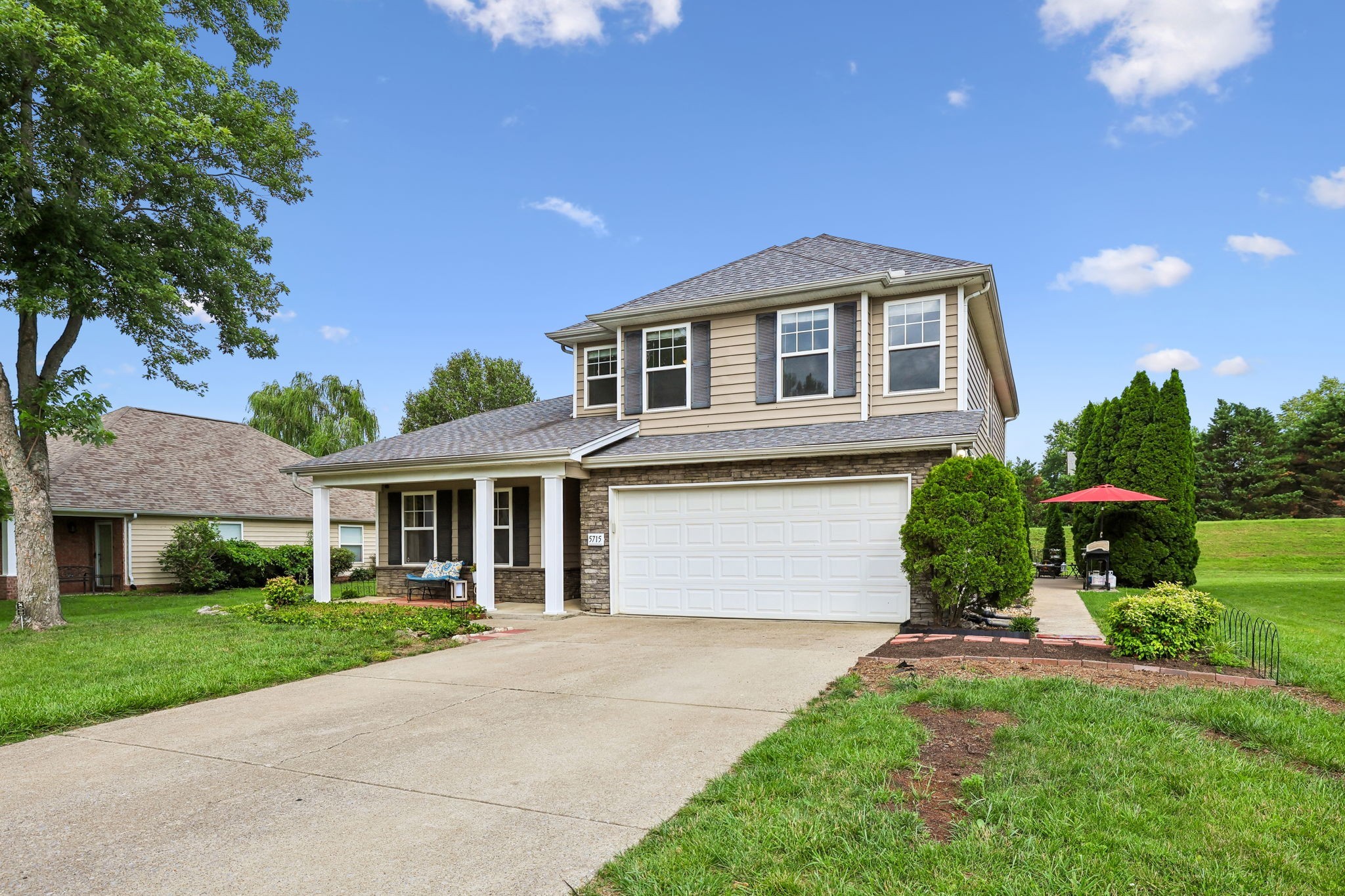 5715 Roxbury Dr Property Photo 60